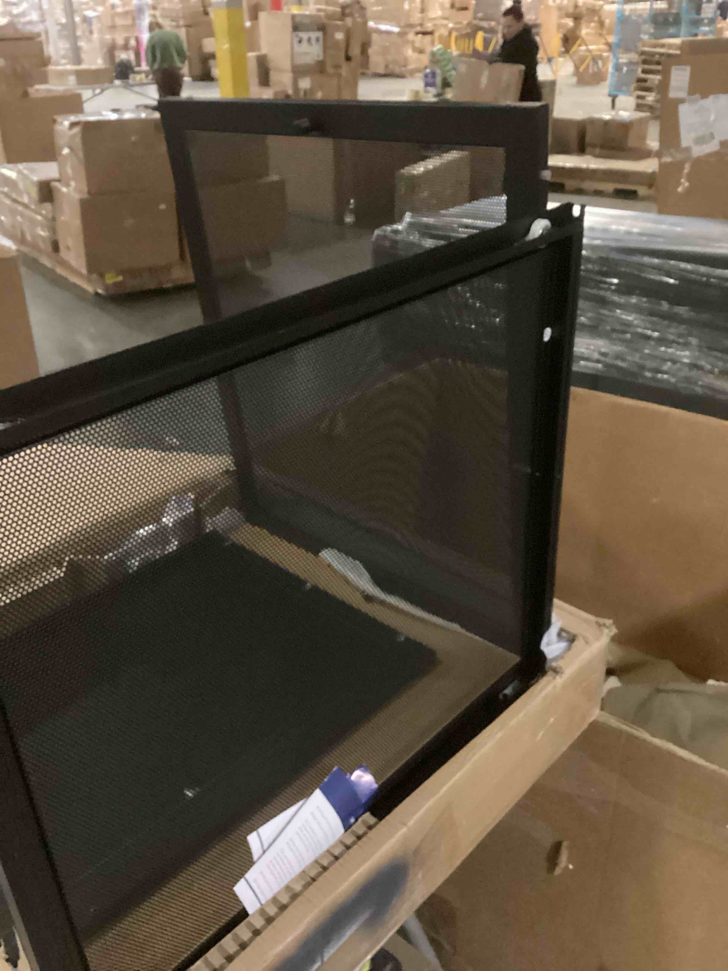 https://s3.amazonaws.com/lotting-images-prod/bidfta/ORG6841488_1737548593211.jpeg