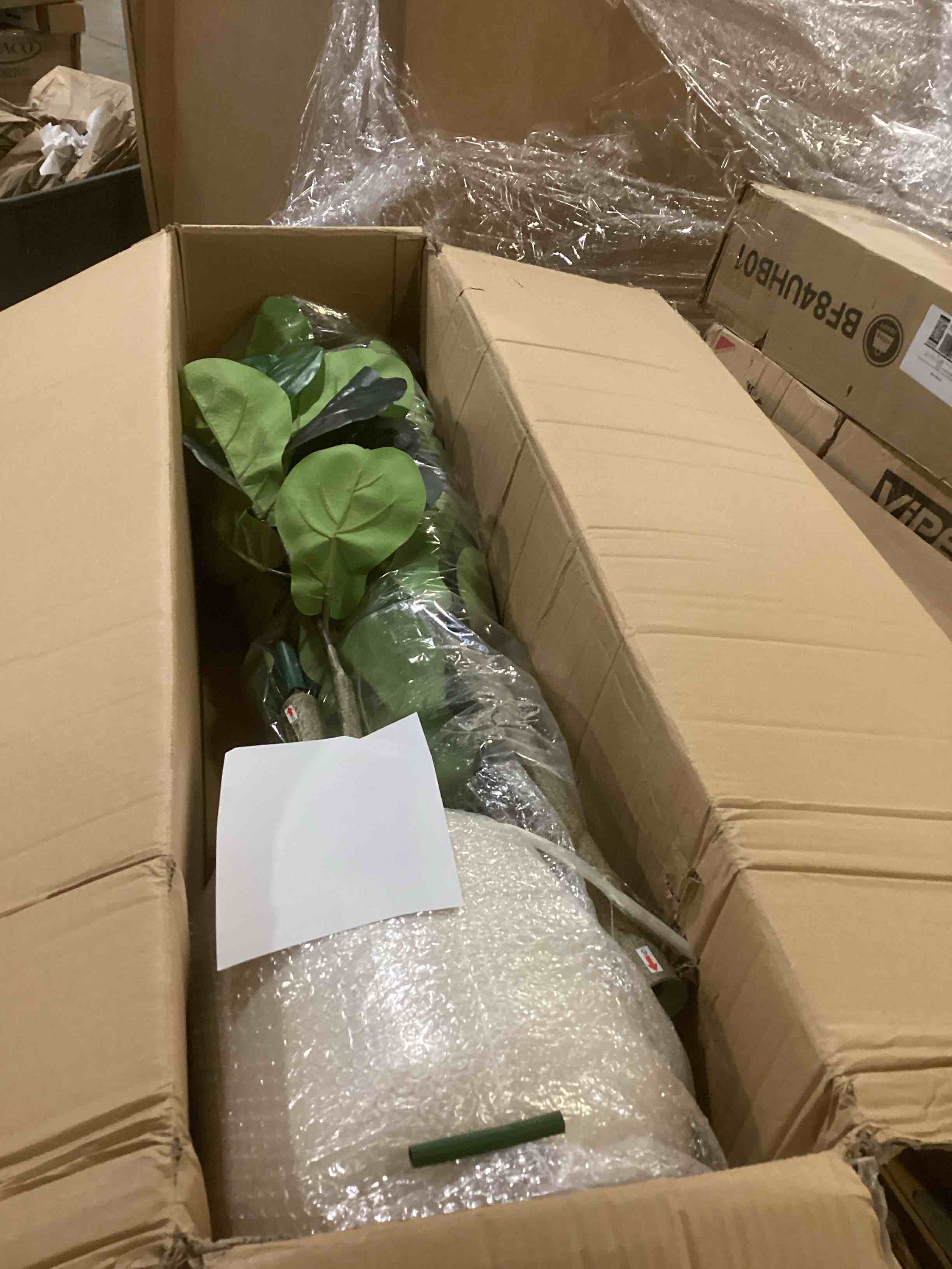 https://s3.amazonaws.com/lotting-images-prod/bidfta/ORG6841684_1737648511507.jpeg