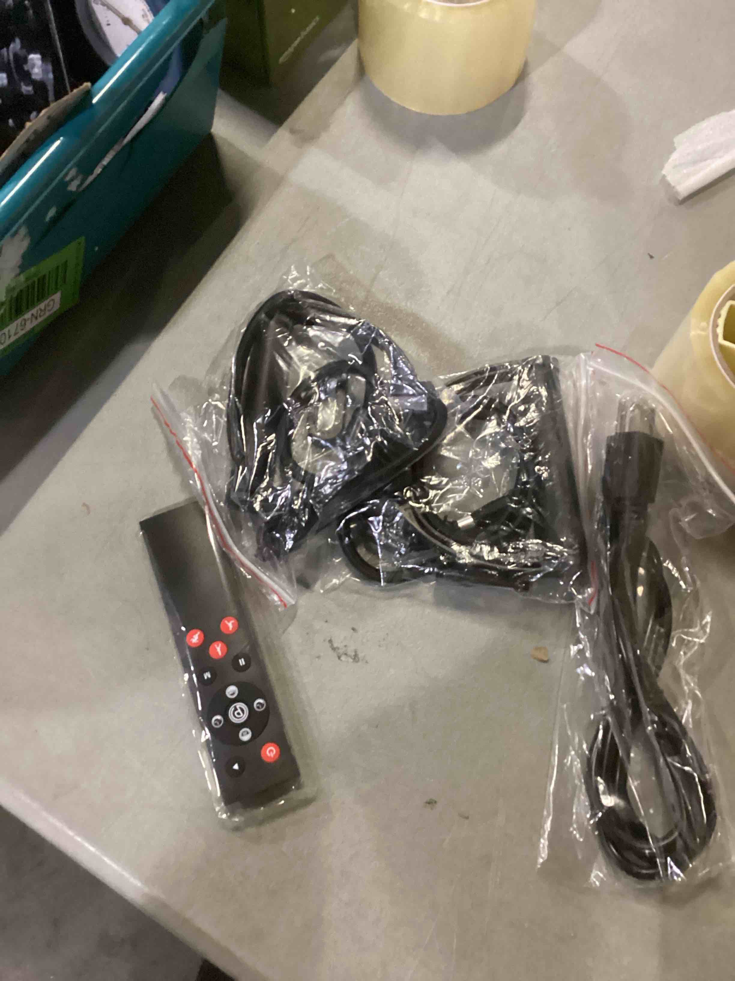 https://s3.amazonaws.com/lotting-images-prod/bidfta/ORG6841698_1737651367034.jpeg