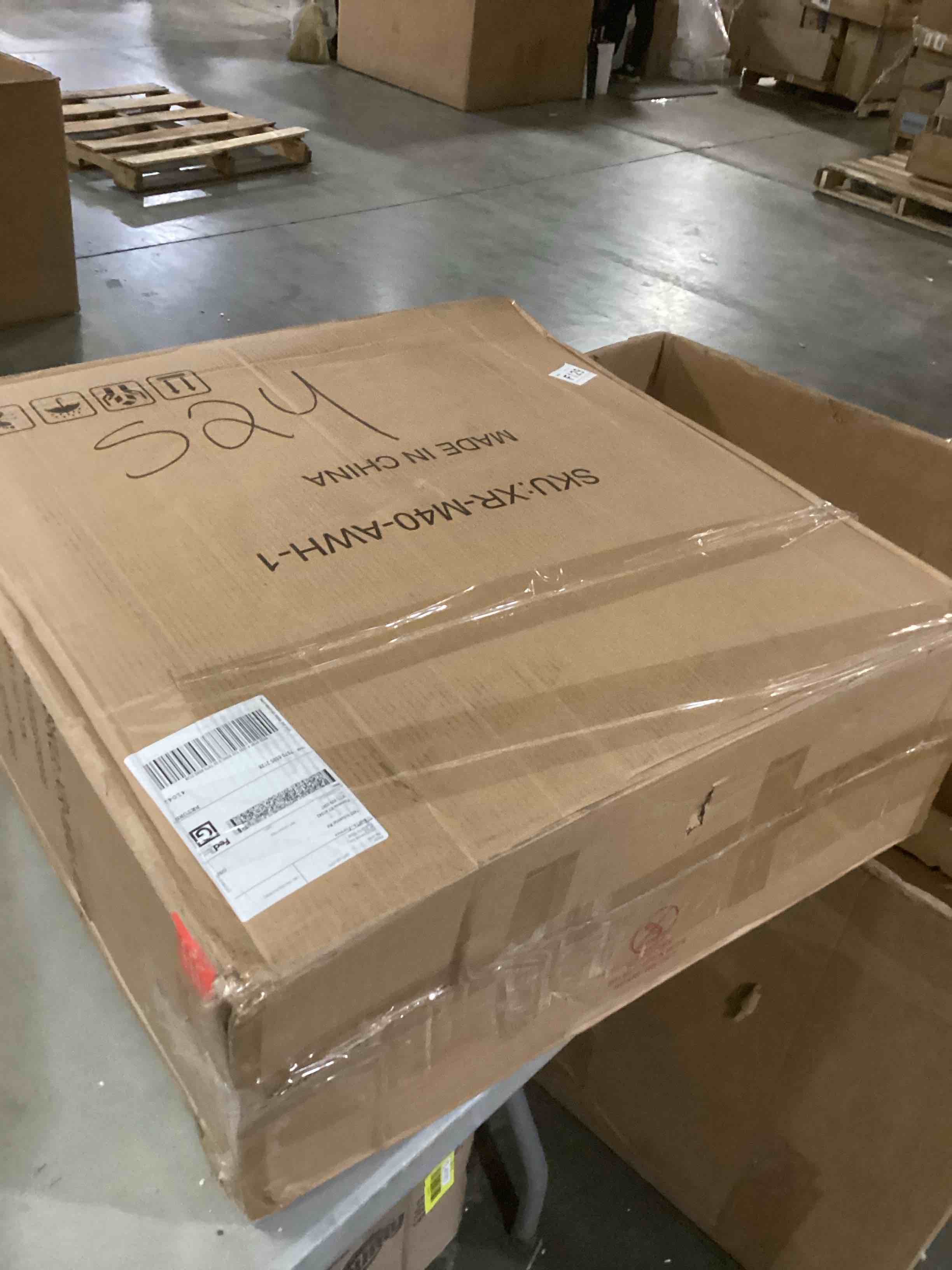 https://s3.amazonaws.com/lotting-images-prod/bidfta/ORG6841747_1737724548759.jpeg