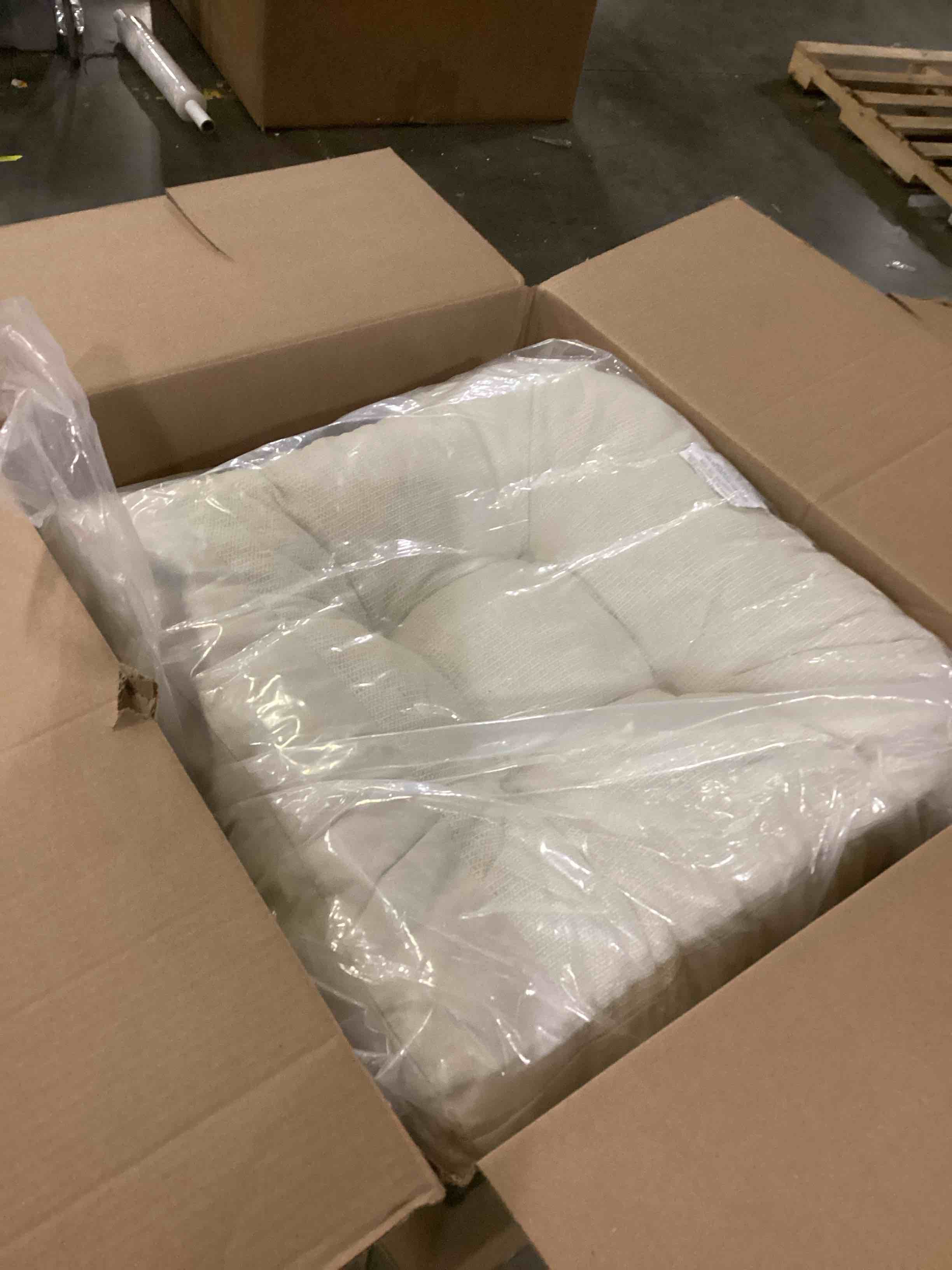 https://s3.amazonaws.com/lotting-images-prod/bidfta/ORG6841759_1737728299442.jpeg