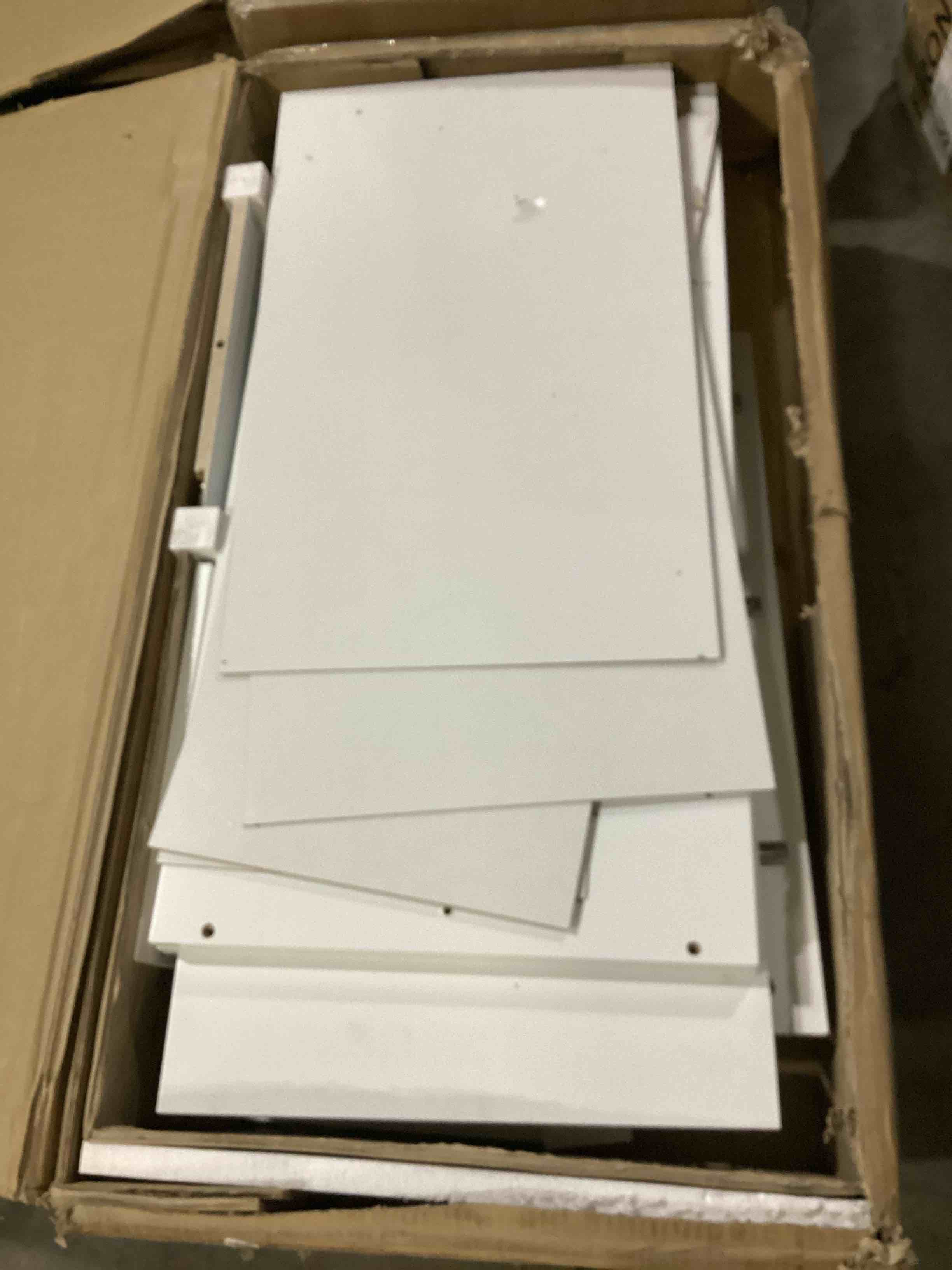 https://s3.amazonaws.com/lotting-images-prod/bidfta/ORG6842334_1736427487872.jpeg