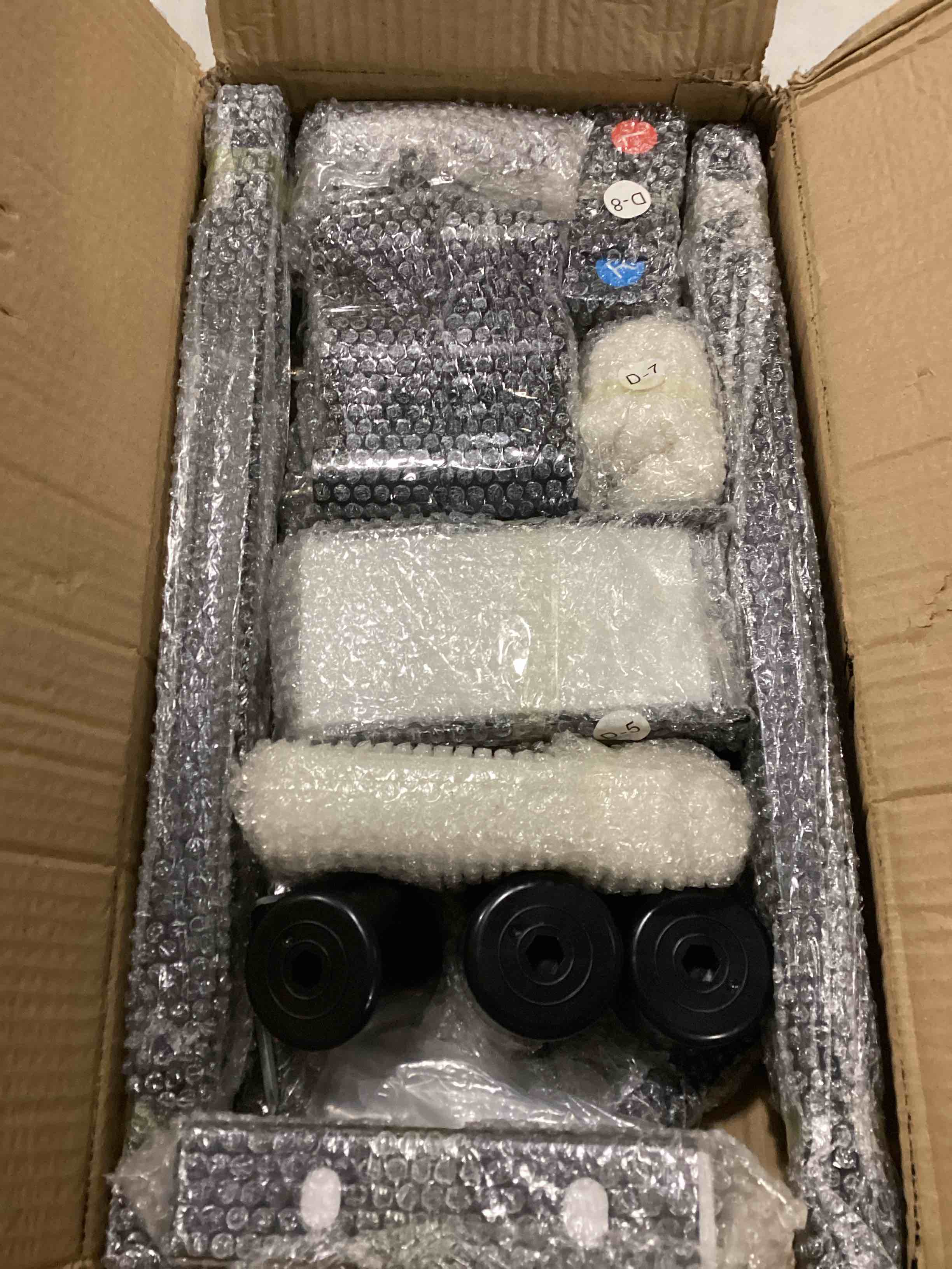 https://s3.amazonaws.com/lotting-images-prod/bidfta/ORG6842650_1736959233583.jpeg