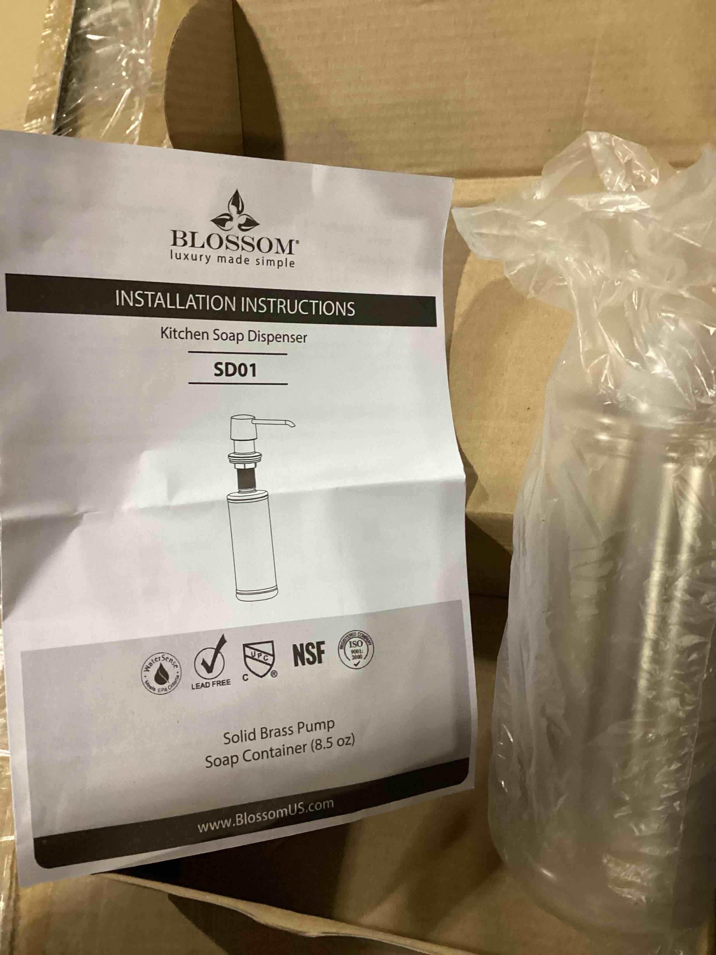 https://s3.amazonaws.com/lotting-images-prod/bidfta/ORG6842721_1737474977352.jpeg