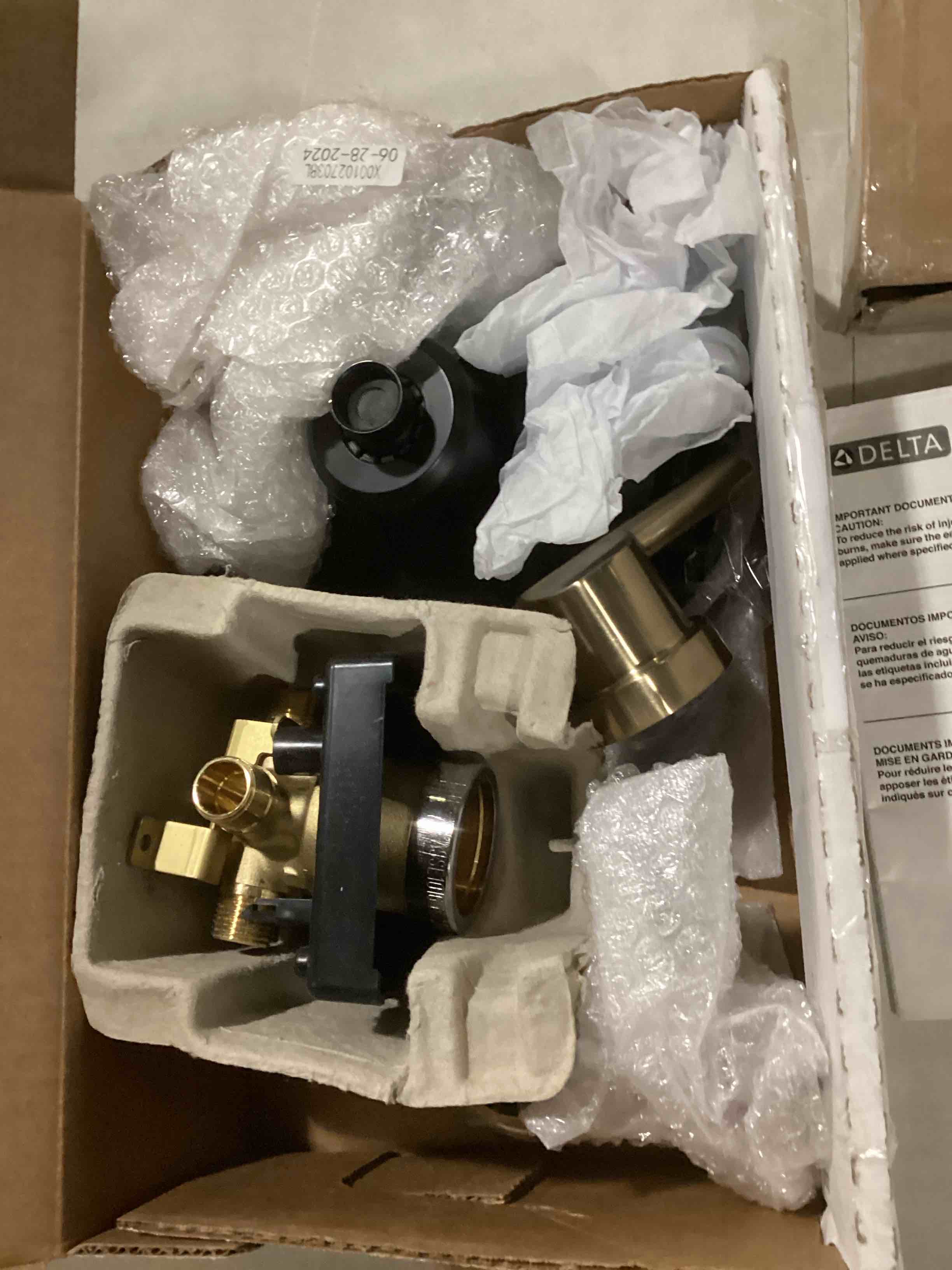 https://s3.amazonaws.com/lotting-images-prod/bidfta/ORG6842825_1737737315692.jpeg