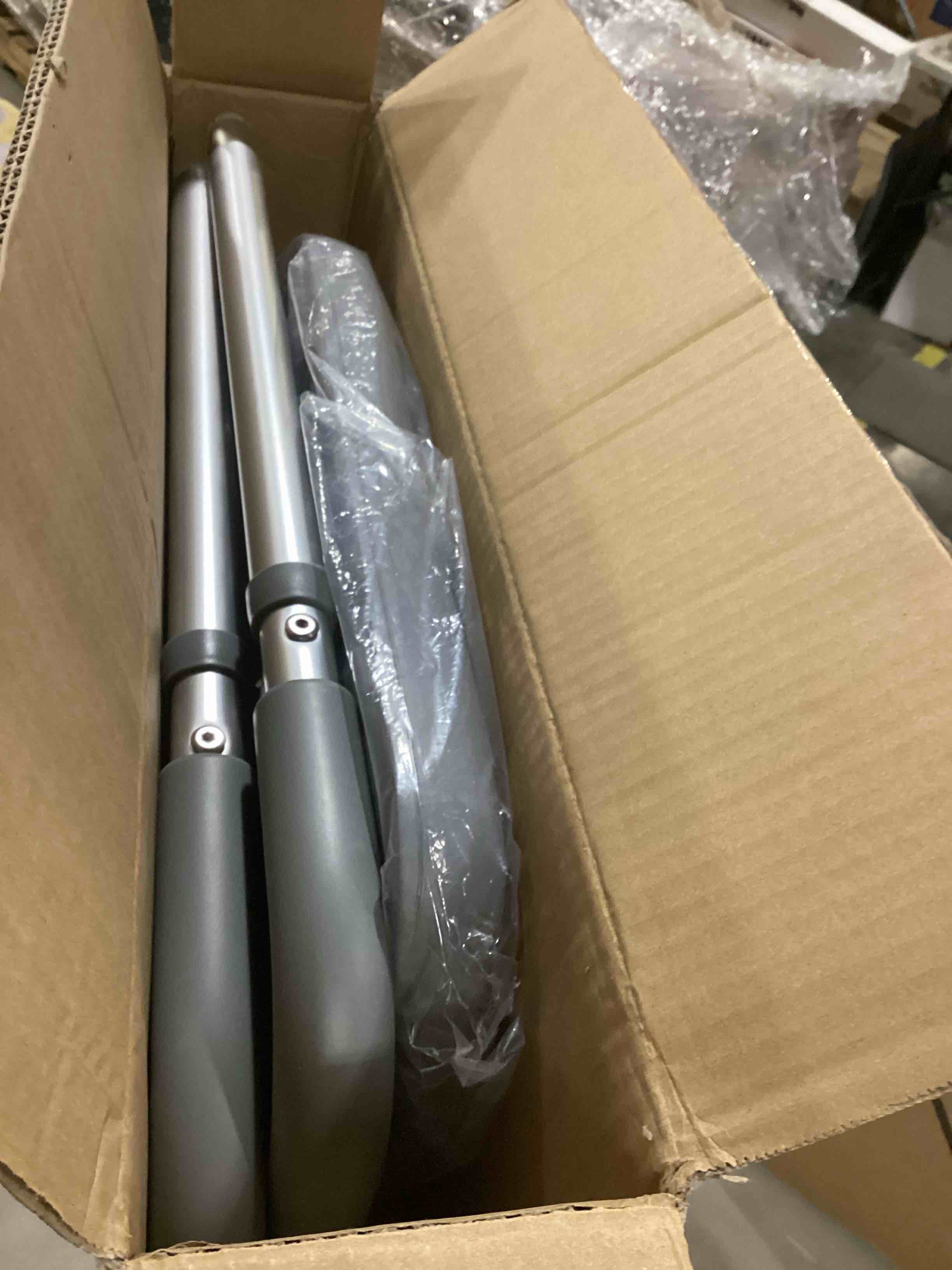 https://s3.amazonaws.com/lotting-images-prod/bidfta/ORG6842987_1738068752556.jpeg