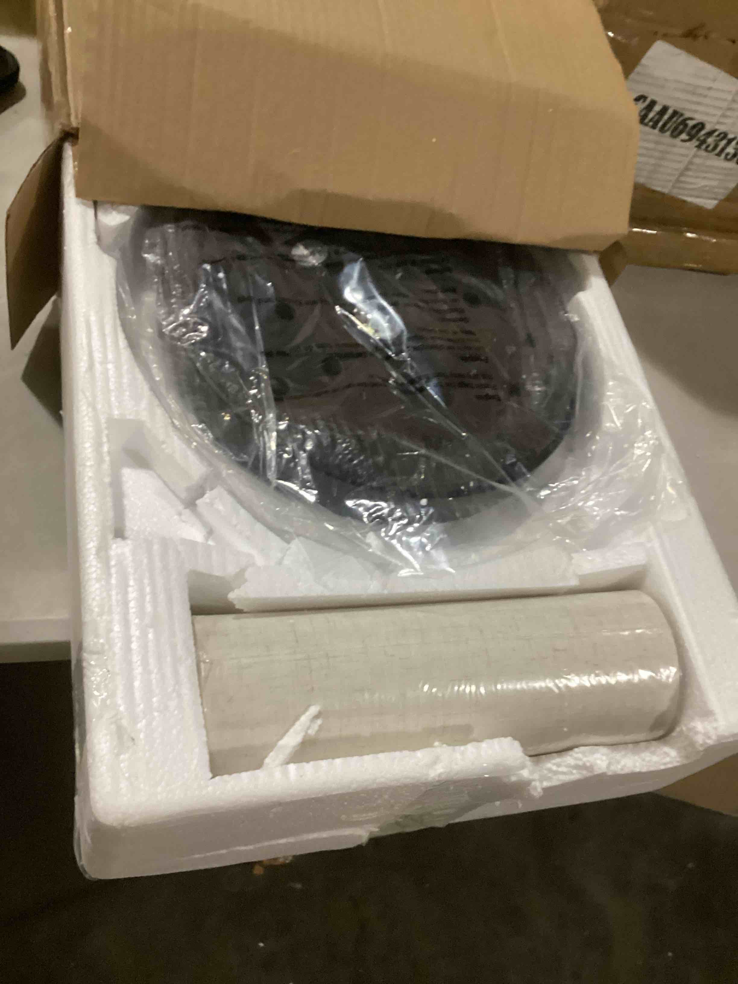 https://s3.amazonaws.com/lotting-images-prod/bidfta/ORG6843057_1738153365746.jpeg