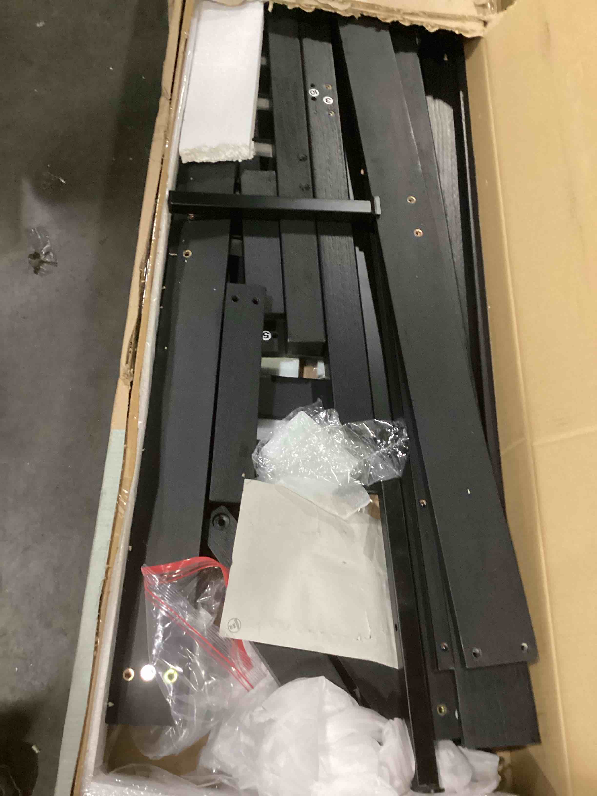 https://s3.amazonaws.com/lotting-images-prod/bidfta/ORG6843114_1738172657856.jpeg