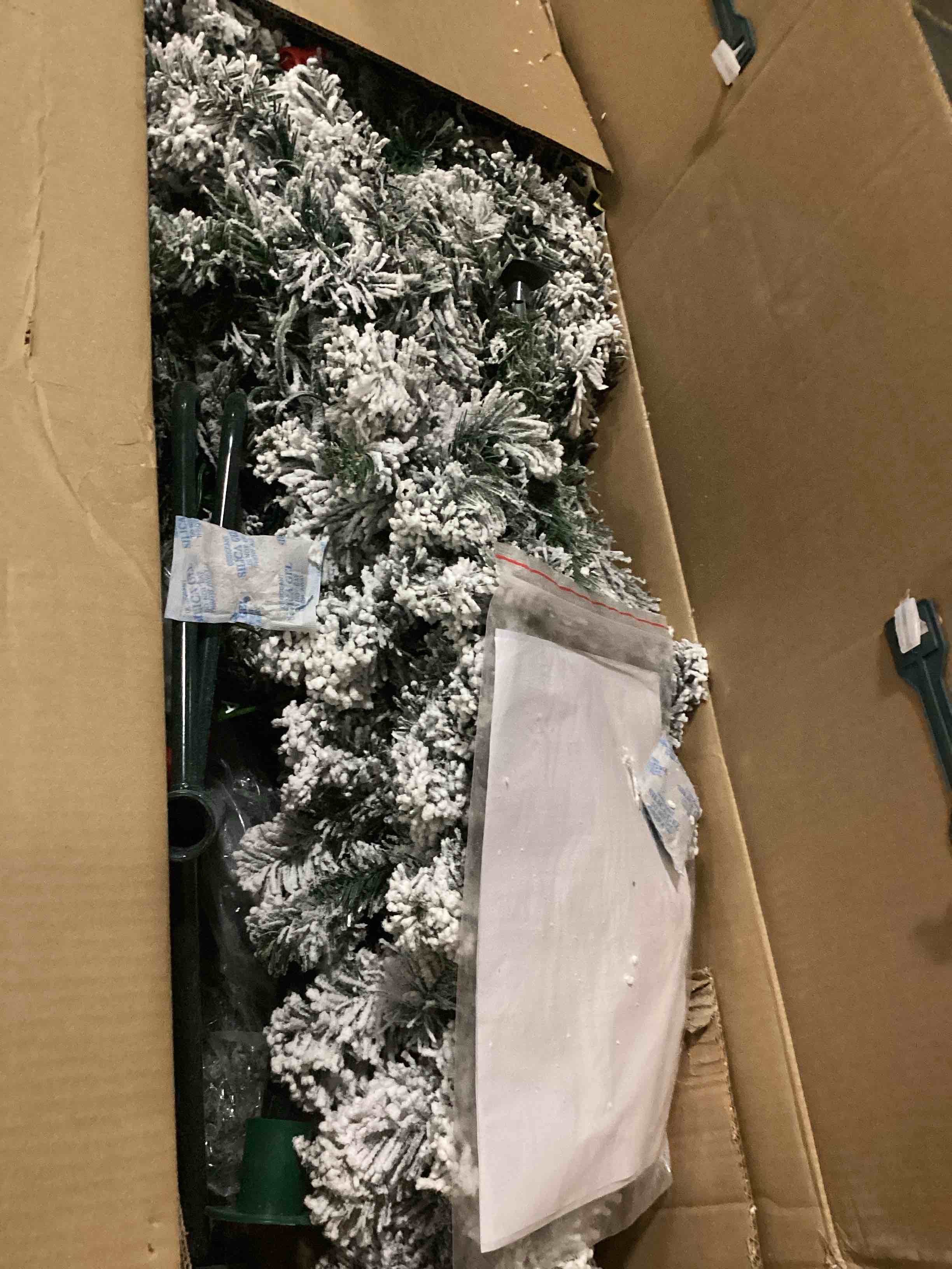 https://s3.amazonaws.com/lotting-images-prod/bidfta/ORG6843152_1738248571660.jpeg