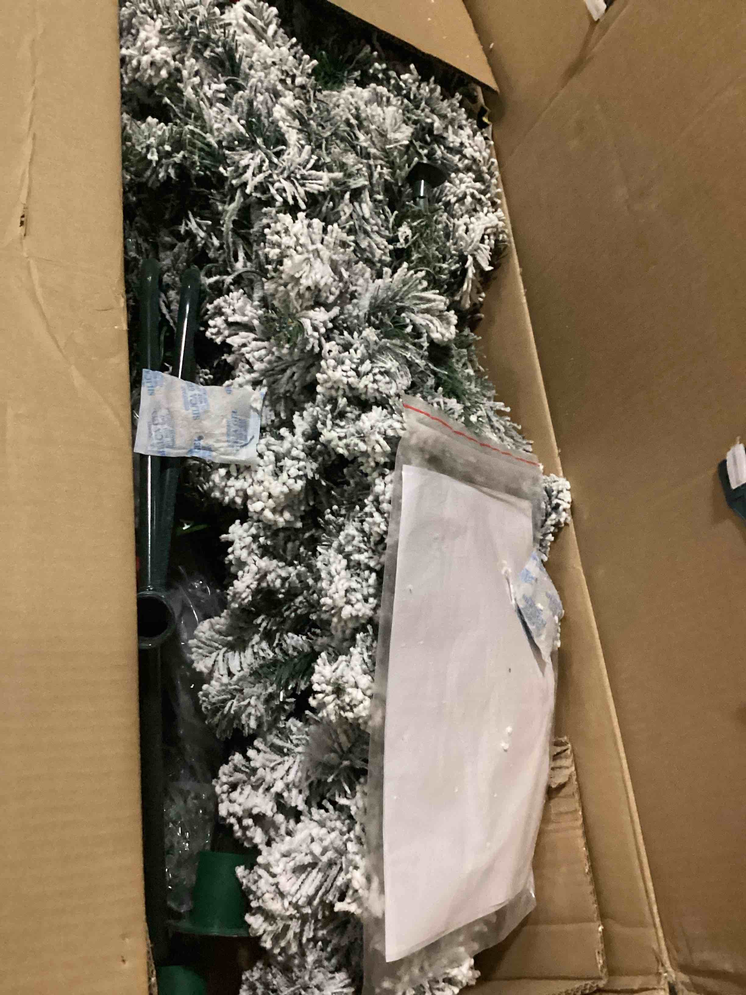 https://s3.amazonaws.com/lotting-images-prod/bidfta/ORG6843152_1738248572876.jpeg