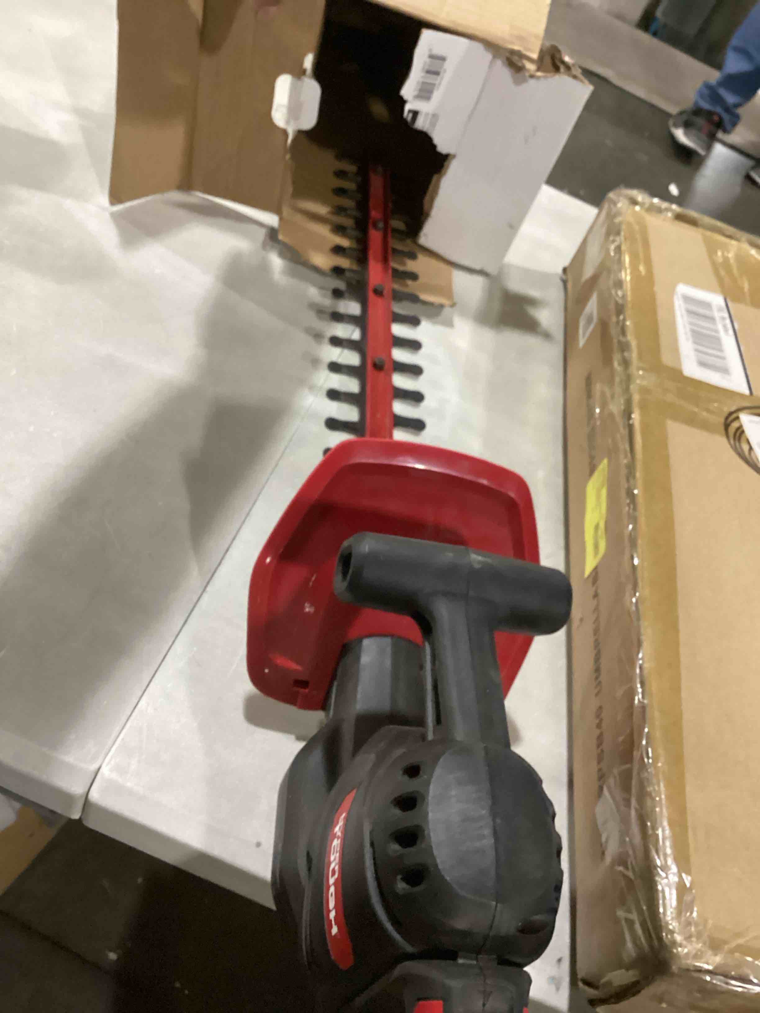 https://s3.amazonaws.com/lotting-images-prod/bidfta/ORG6843298_1738677373663.jpeg