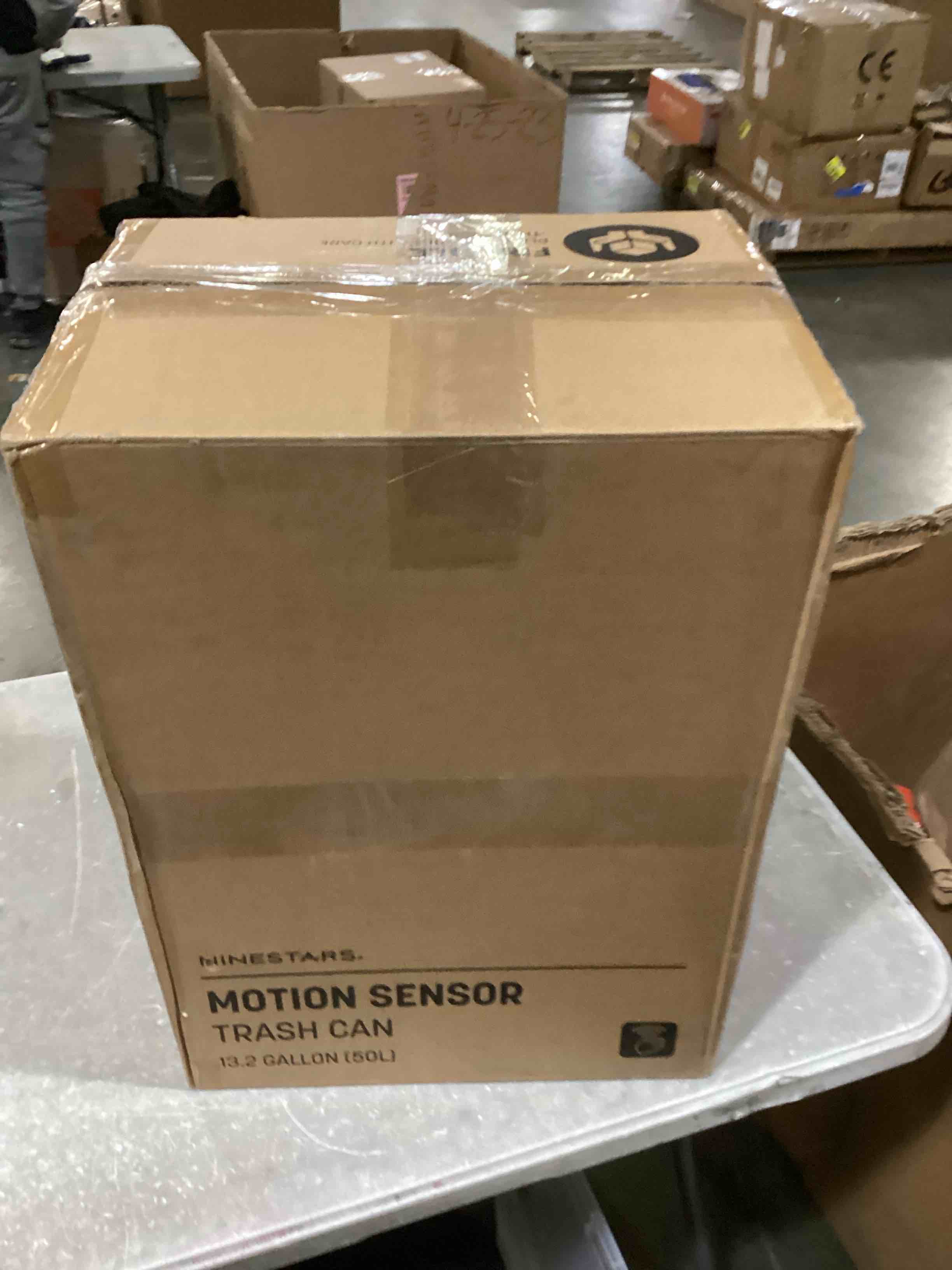 https://s3.amazonaws.com/lotting-images-prod/bidfta/ORG6843528_1736954689499.jpeg