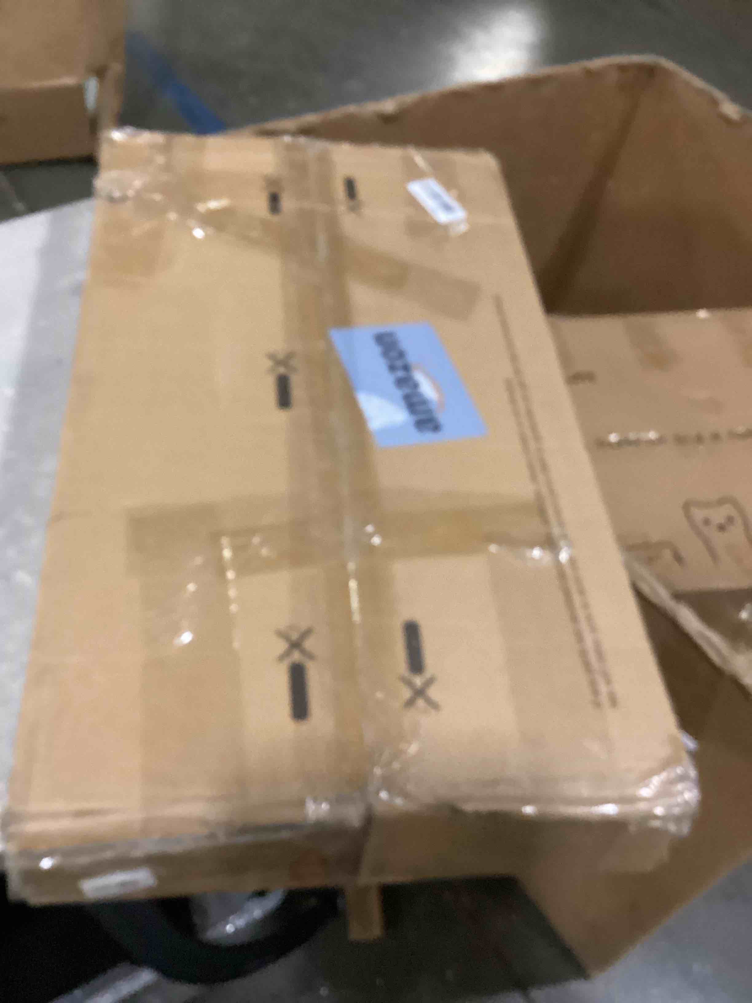 https://s3.amazonaws.com/lotting-images-prod/bidfta/ORG6843569_1736959838128.jpeg