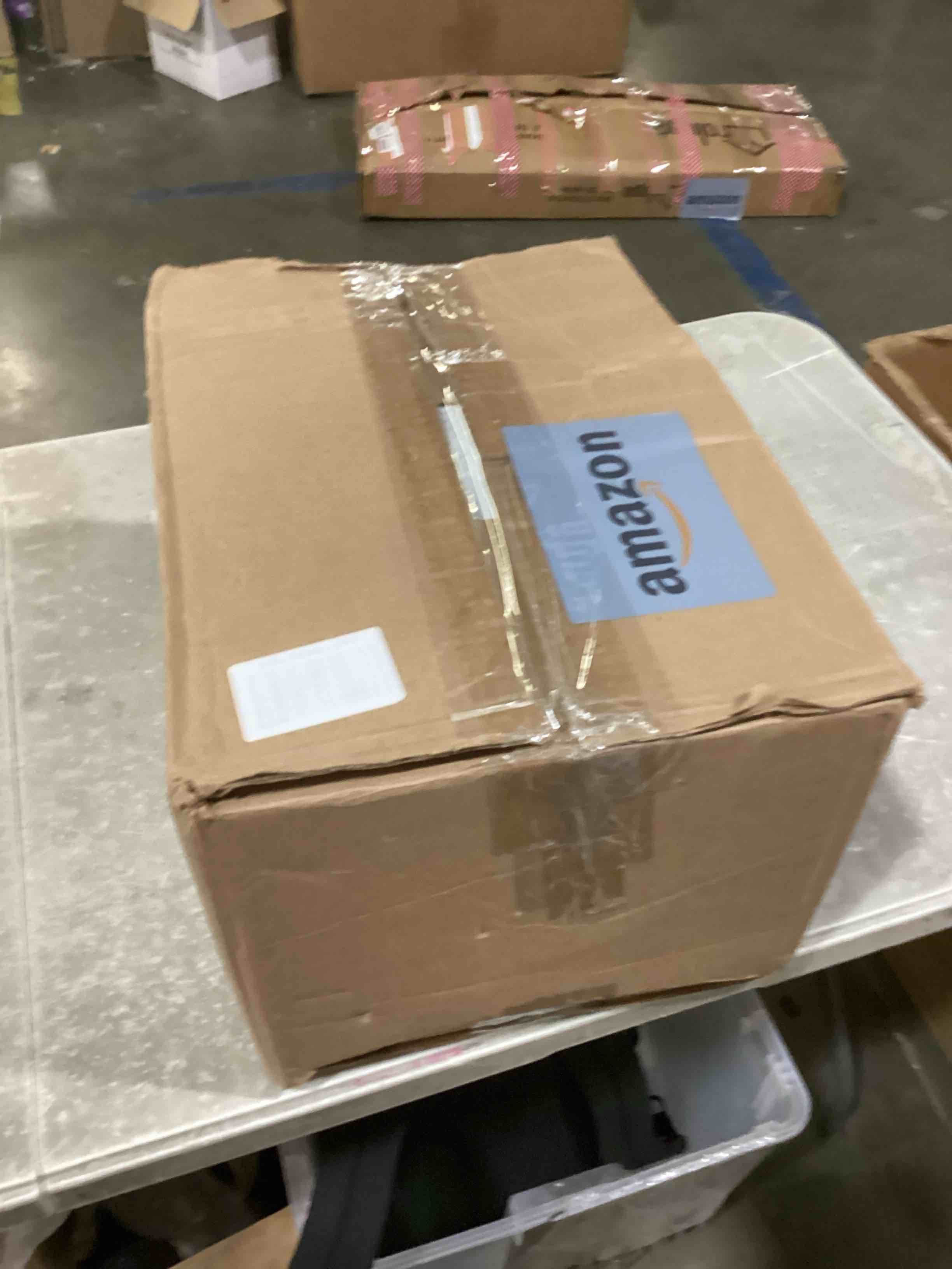 https://s3.amazonaws.com/lotting-images-prod/bidfta/ORG6843610_1737030119194.jpeg
