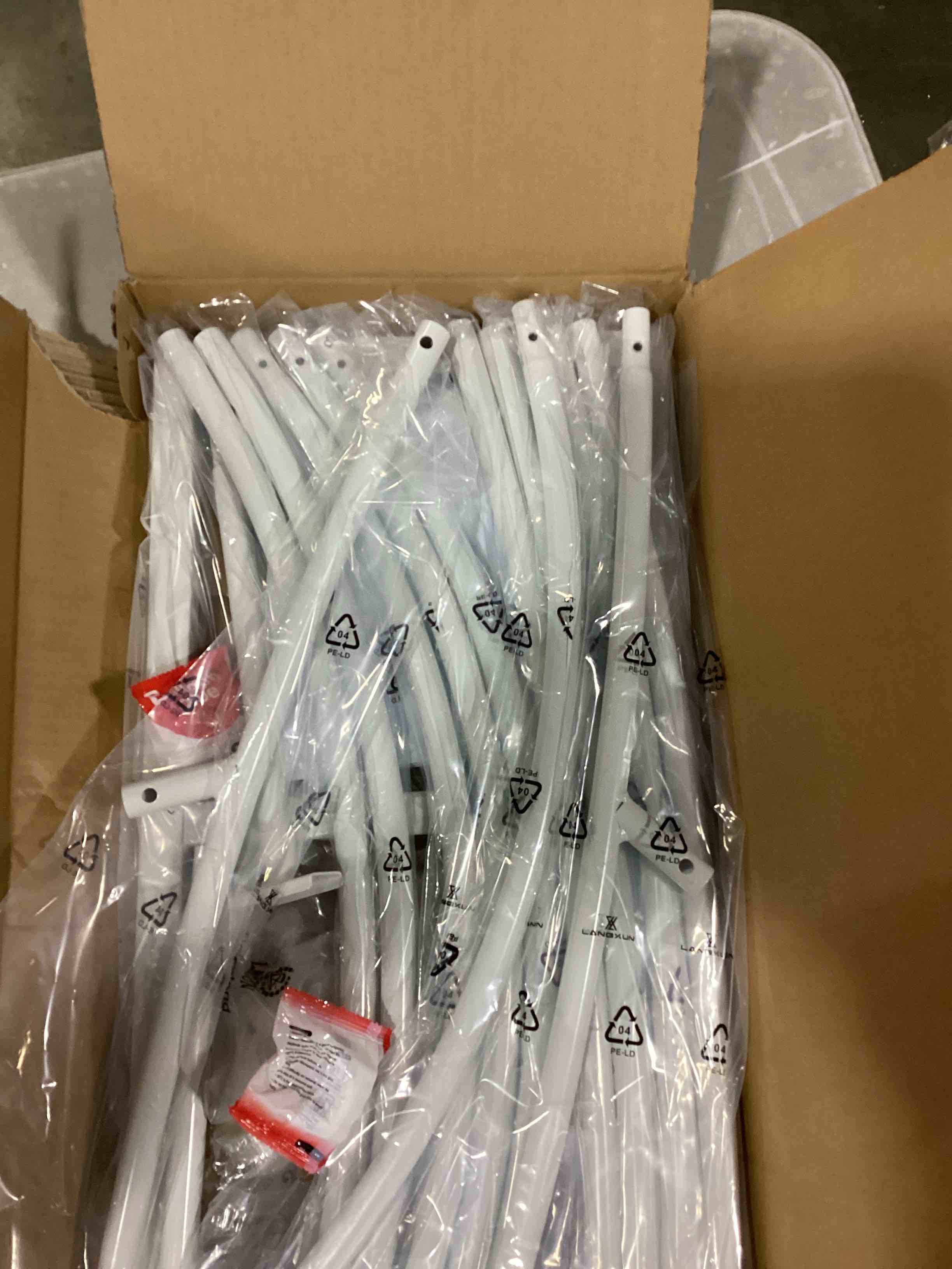 https://s3.amazonaws.com/lotting-images-prod/bidfta/ORG6843620_1737031176798.jpeg
