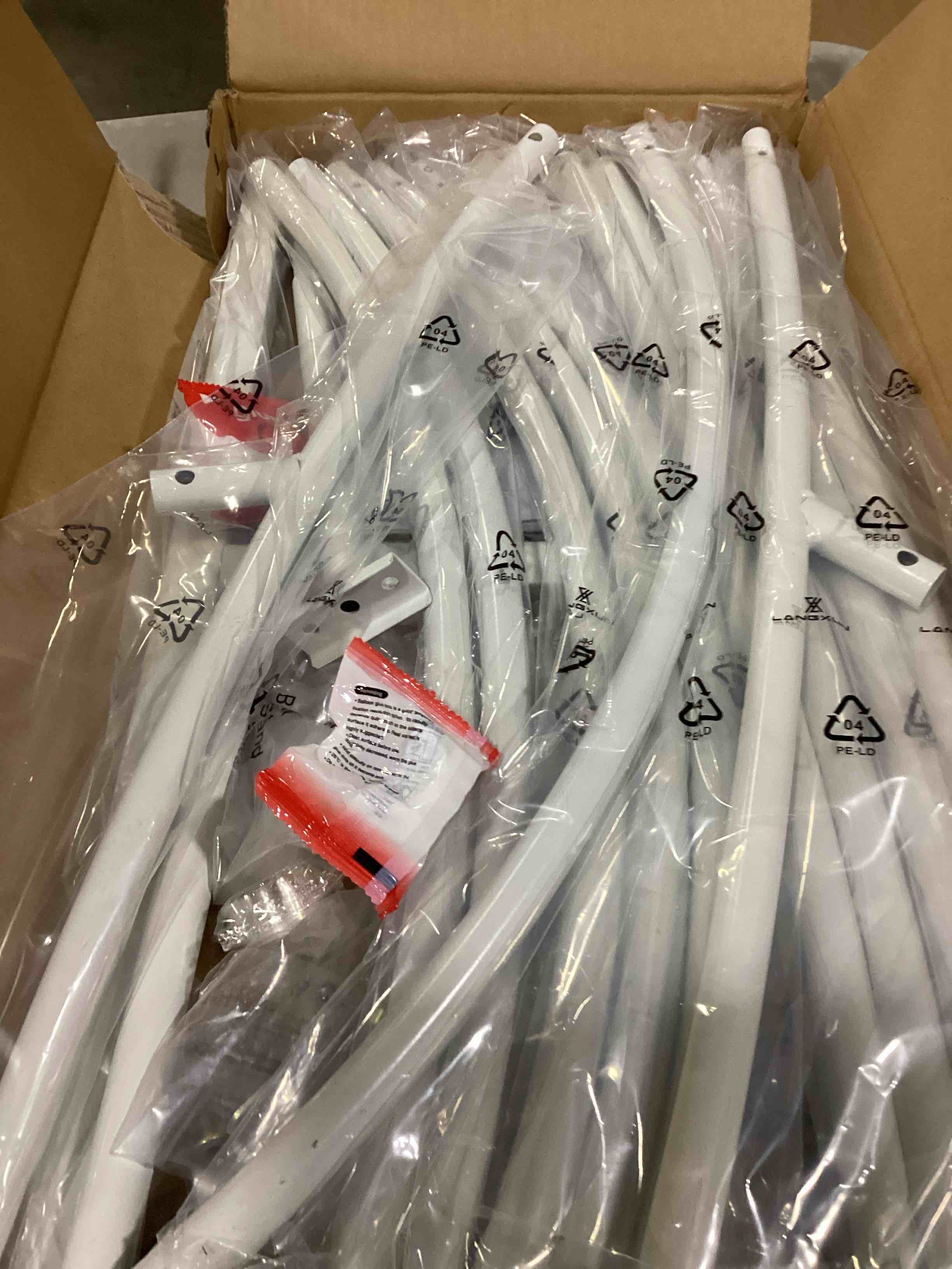 https://s3.amazonaws.com/lotting-images-prod/bidfta/ORG6843620_1737031180114.jpeg