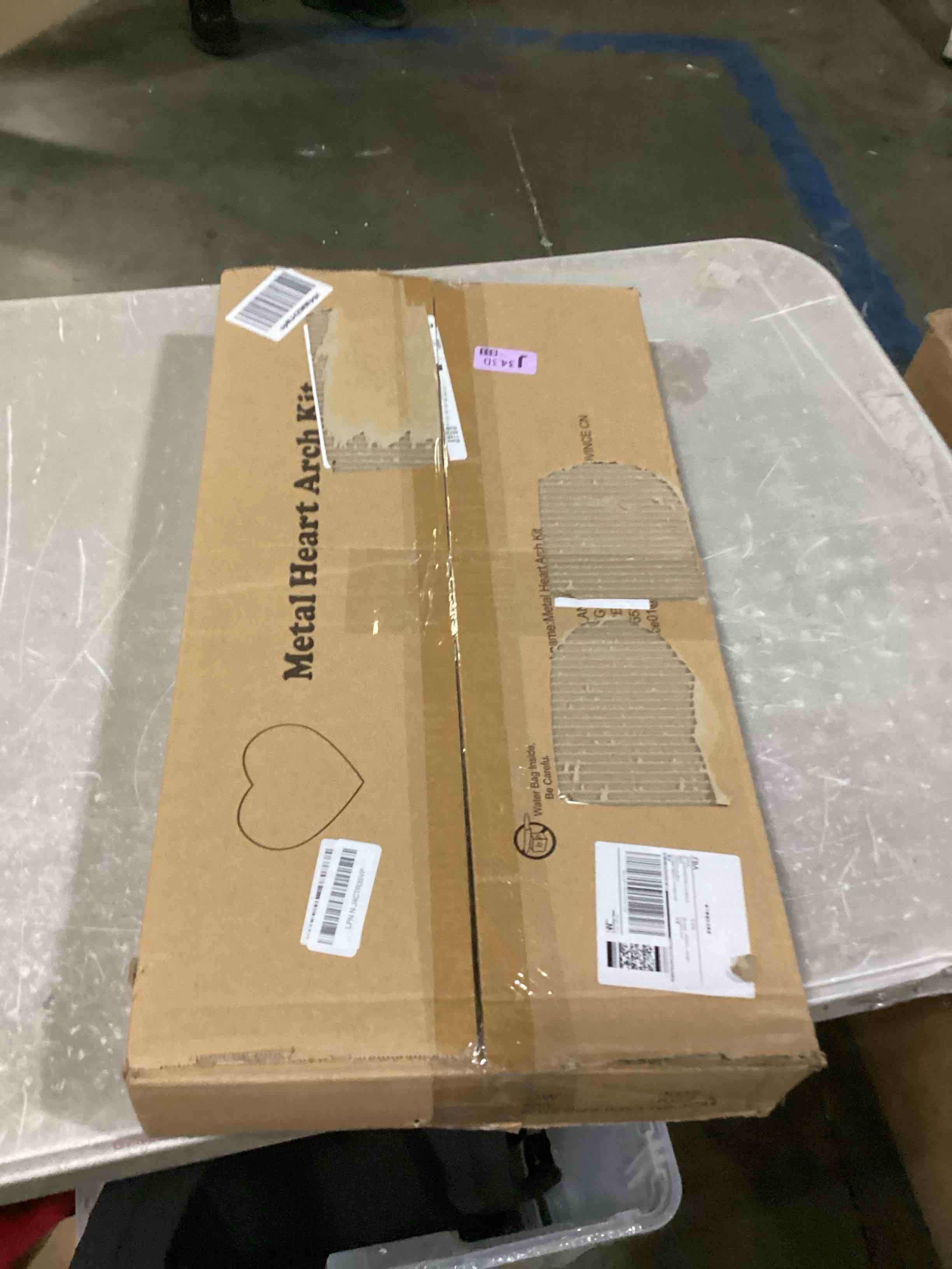 https://s3.amazonaws.com/lotting-images-prod/bidfta/ORG6843620_1737031193960.jpeg