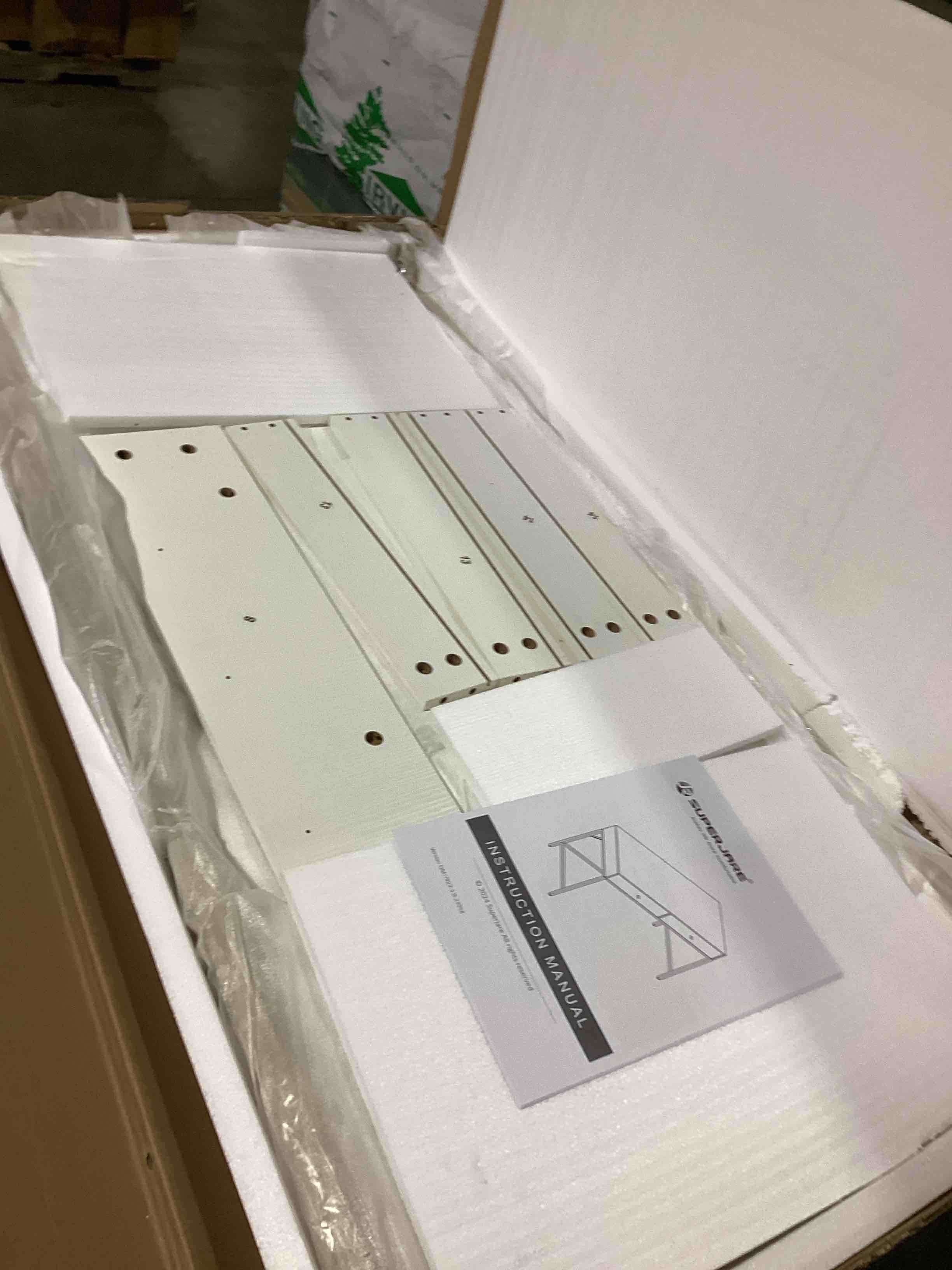 https://s3.amazonaws.com/lotting-images-prod/bidfta/ORG6843641_1737035230138.jpeg
