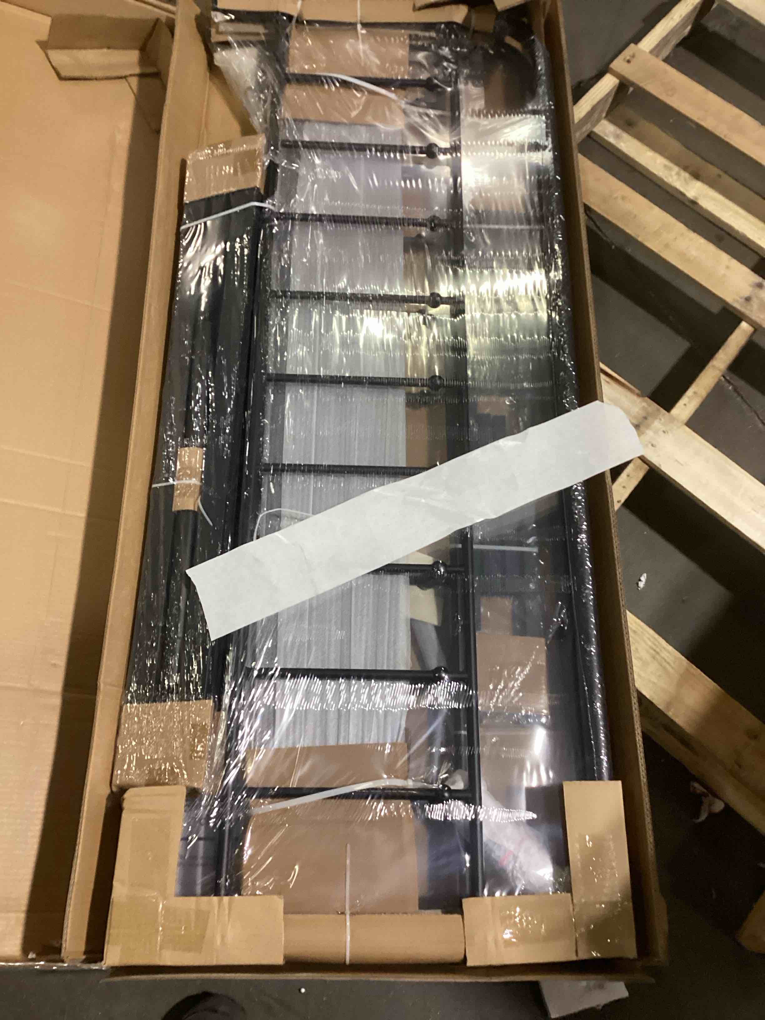 https://s3.amazonaws.com/lotting-images-prod/bidfta/ORG6843668_1737040858176.jpeg