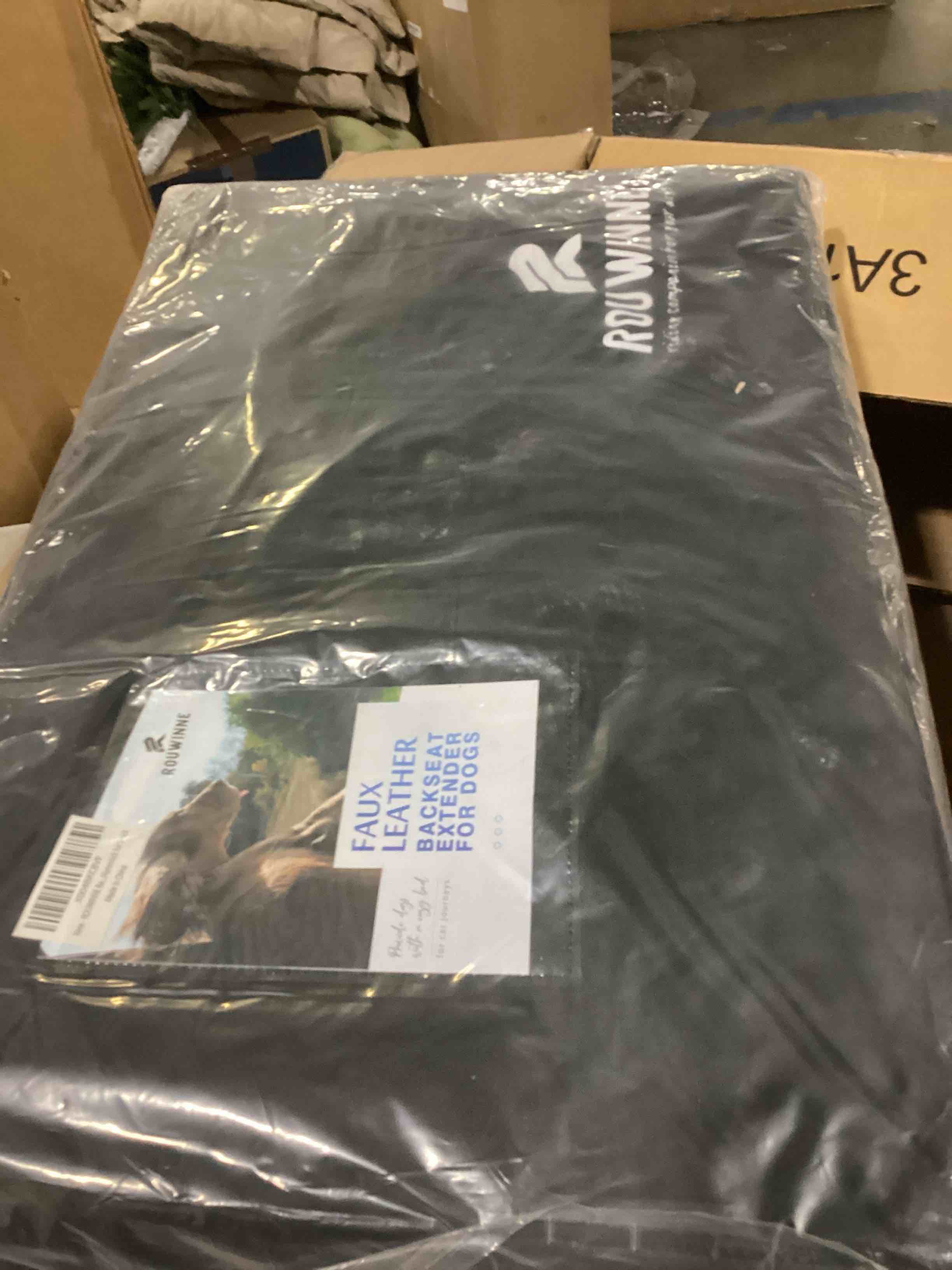 https://s3.amazonaws.com/lotting-images-prod/bidfta/ORG6843754_1737120759095.jpeg