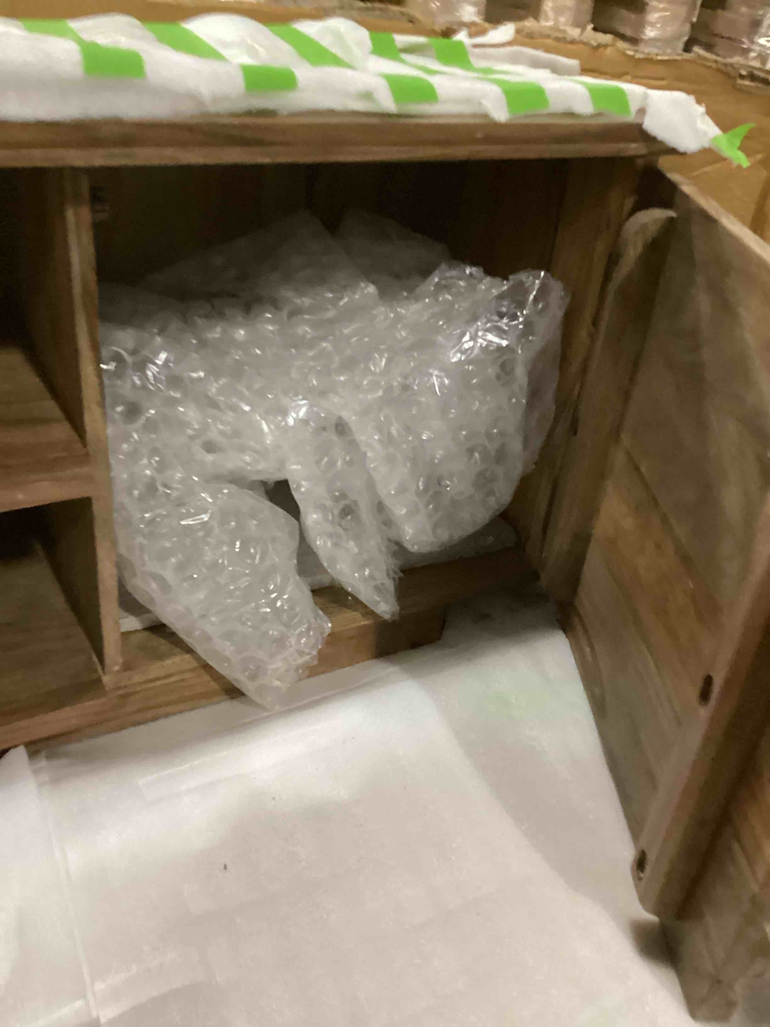 https://s3.amazonaws.com/lotting-images-prod/bidfta/ORG6843780_1737128600929.jpeg