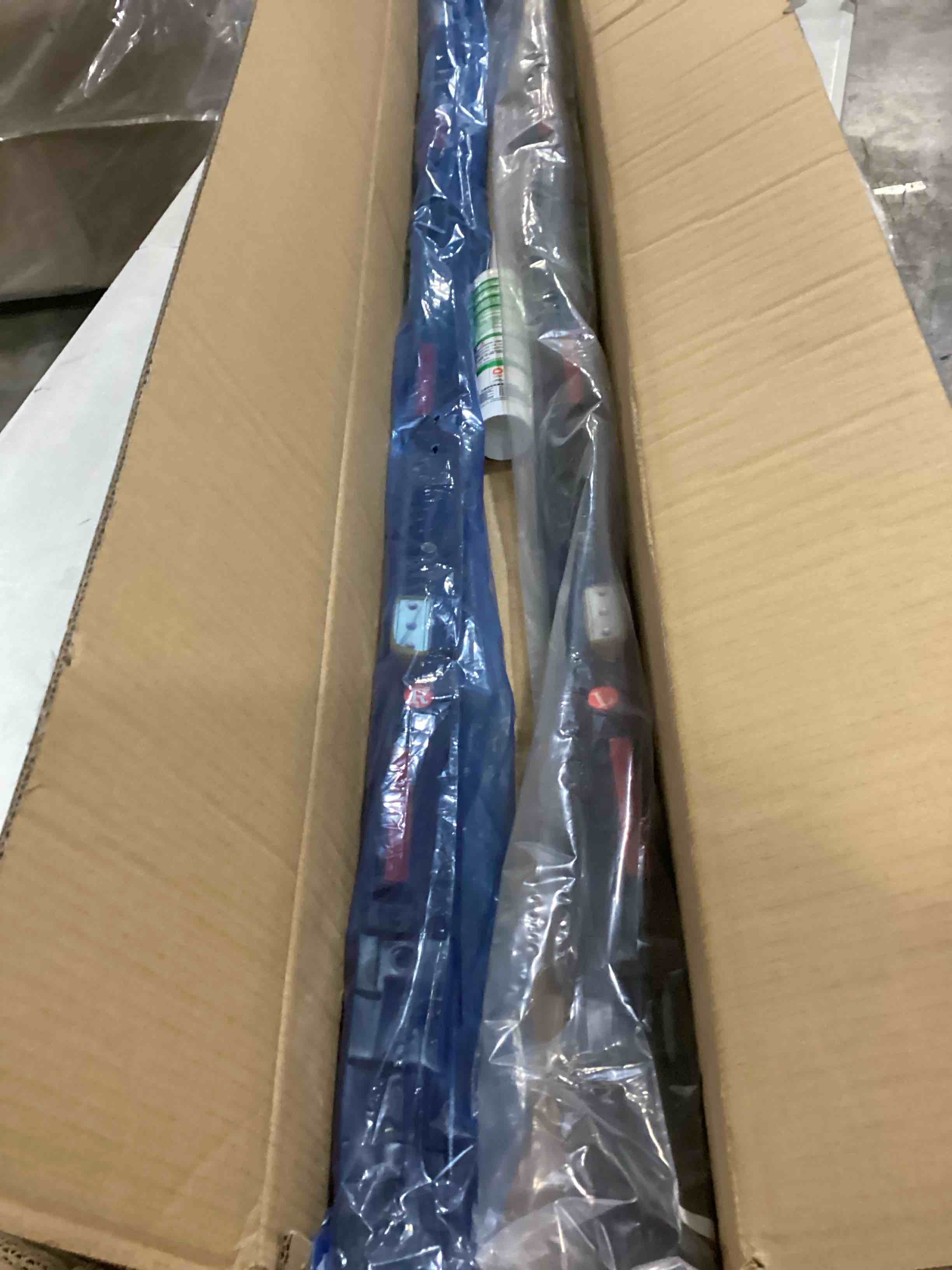 https://s3.amazonaws.com/lotting-images-prod/bidfta/ORG6843941_1737396564190.jpeg