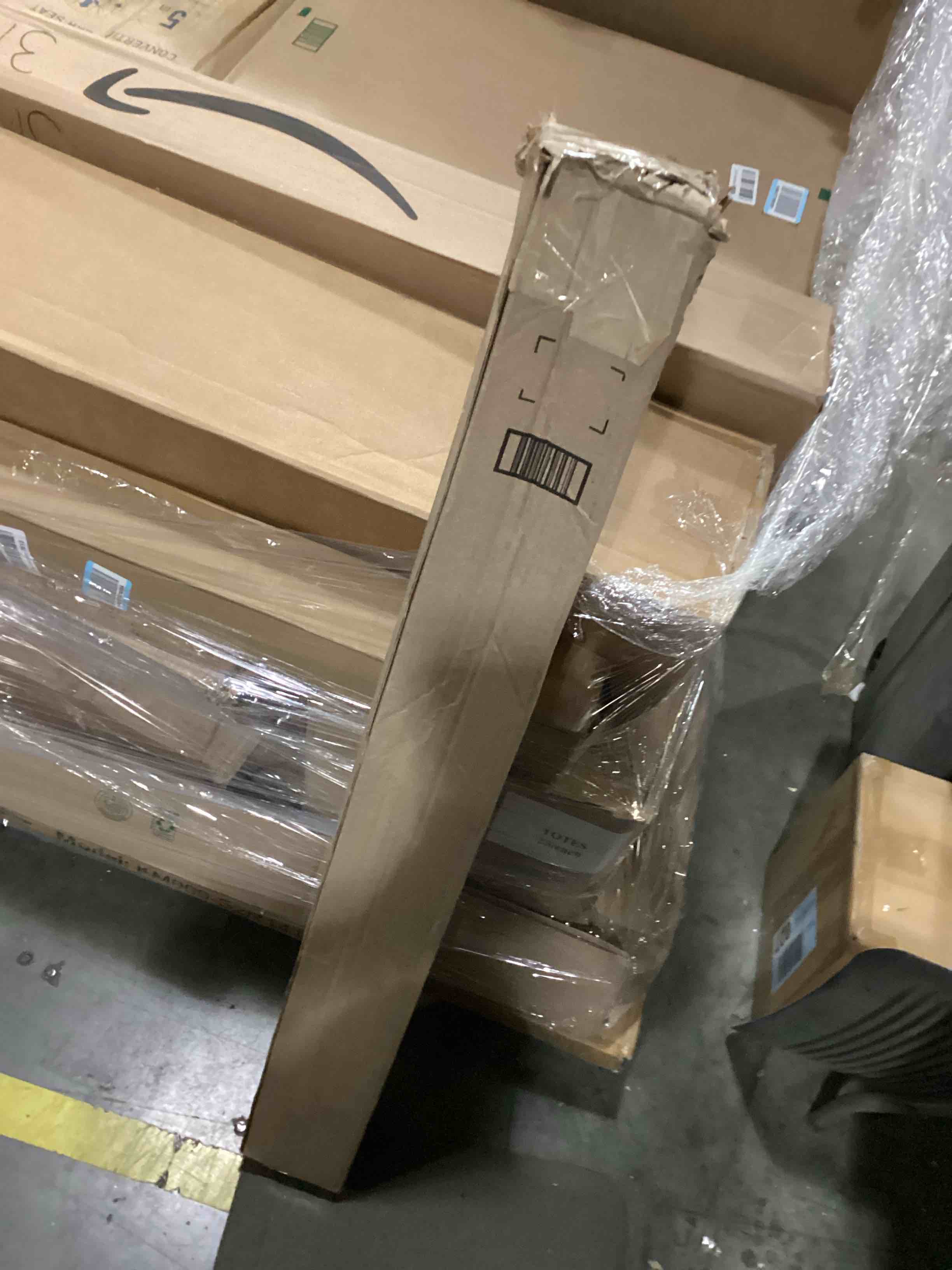 https://s3.amazonaws.com/lotting-images-prod/bidfta/ORG6844140_1737554273437.jpeg
