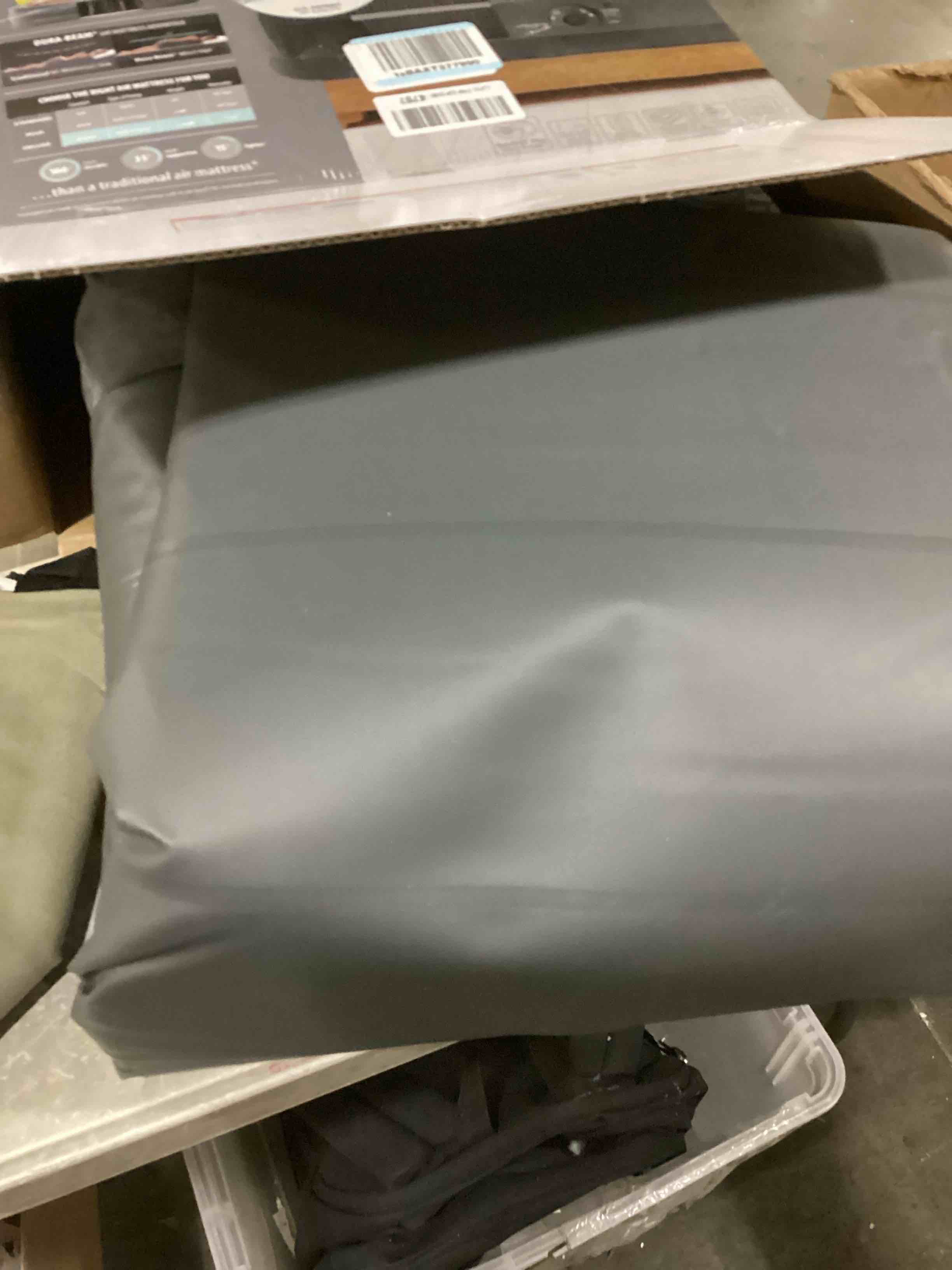 https://s3.amazonaws.com/lotting-images-prod/bidfta/ORG6844242_1737638593204.jpeg