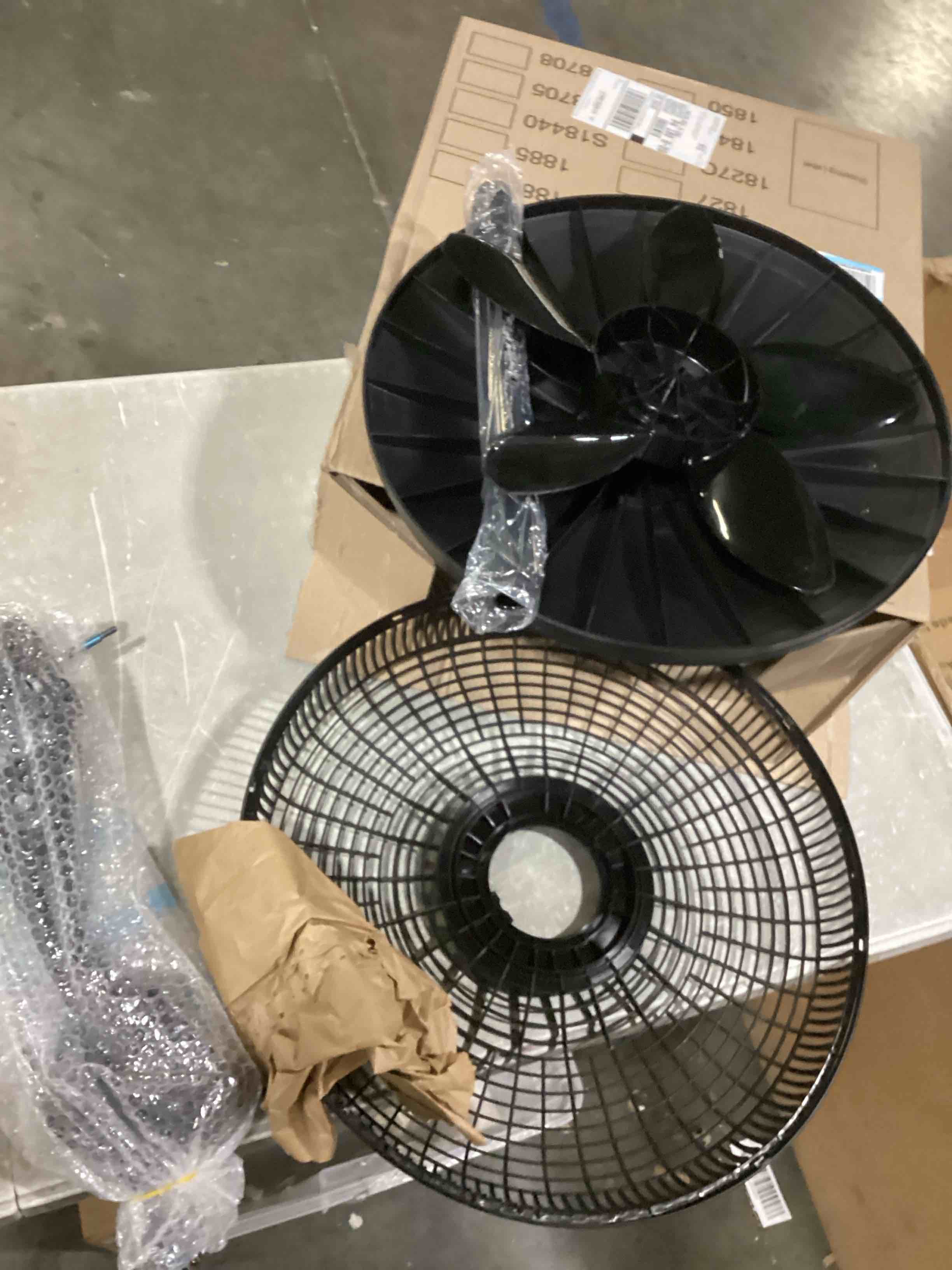 https://s3.amazonaws.com/lotting-images-prod/bidfta/ORG6844426_1737734779366.jpeg