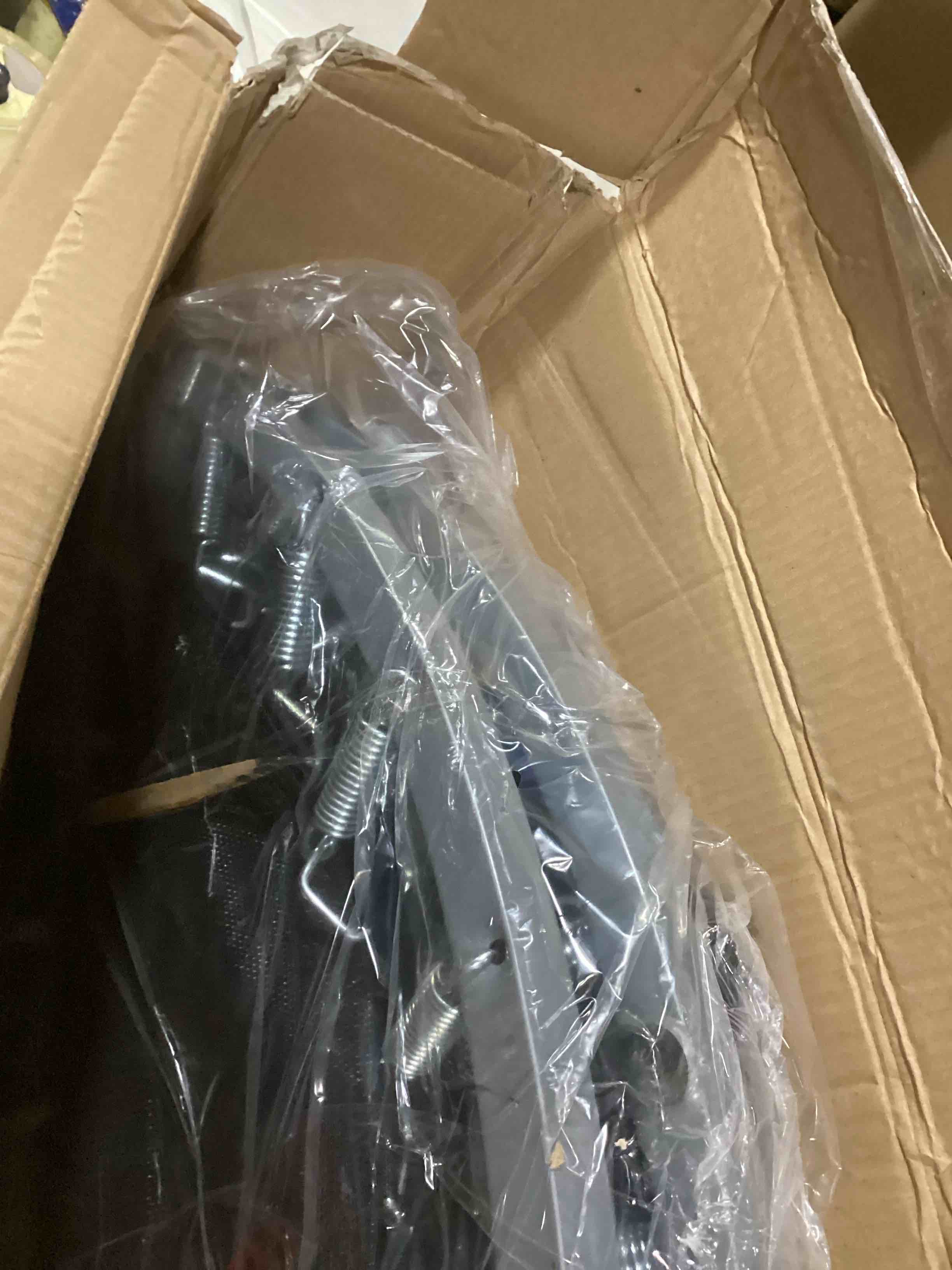 https://s3.amazonaws.com/lotting-images-prod/bidfta/ORG6844534_1737993805498.jpeg