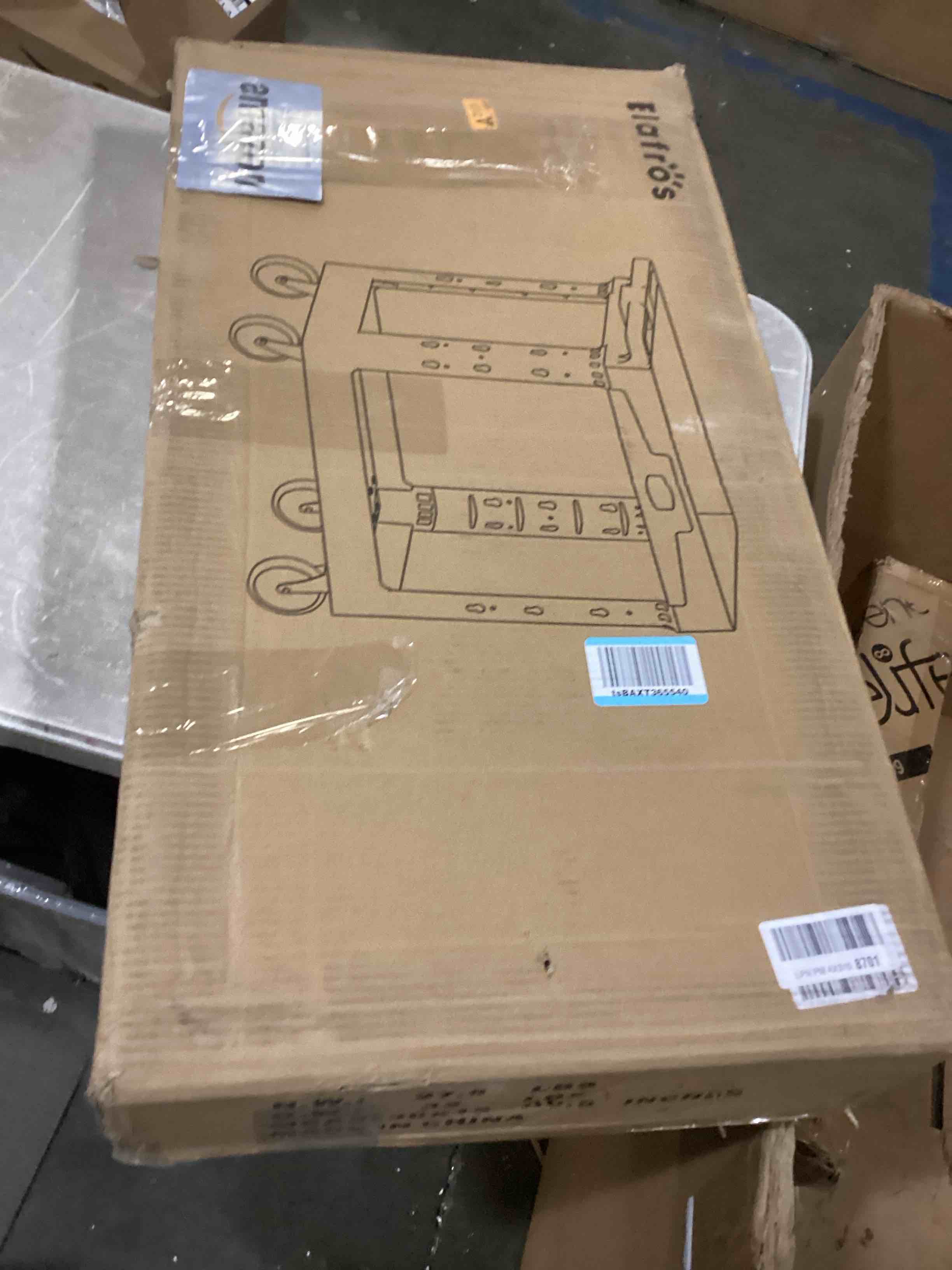 https://s3.amazonaws.com/lotting-images-prod/bidfta/ORG6844535_1737993976184.jpeg