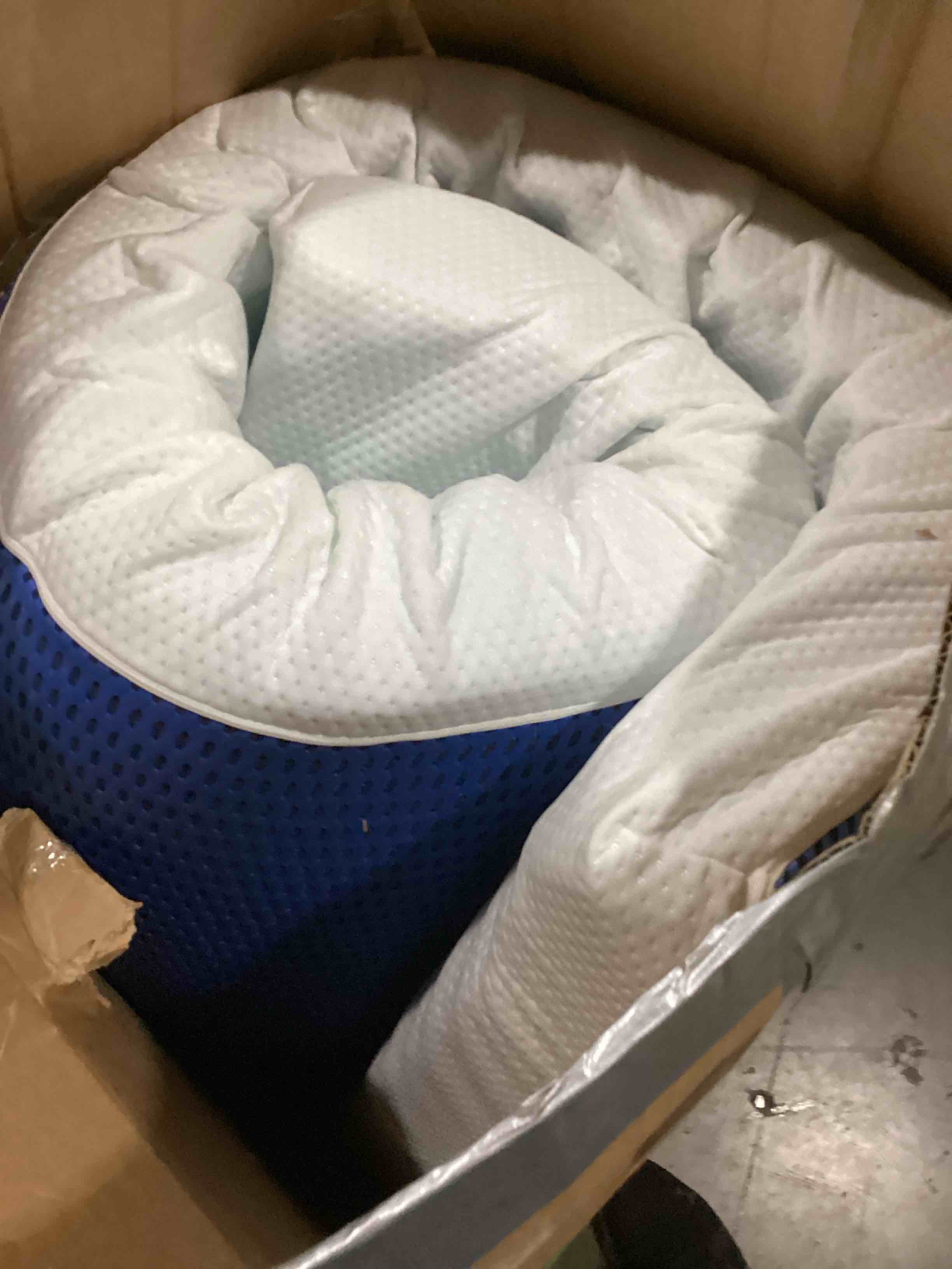 https://s3.amazonaws.com/lotting-images-prod/bidfta/ORG6844536_1737994077894.jpeg