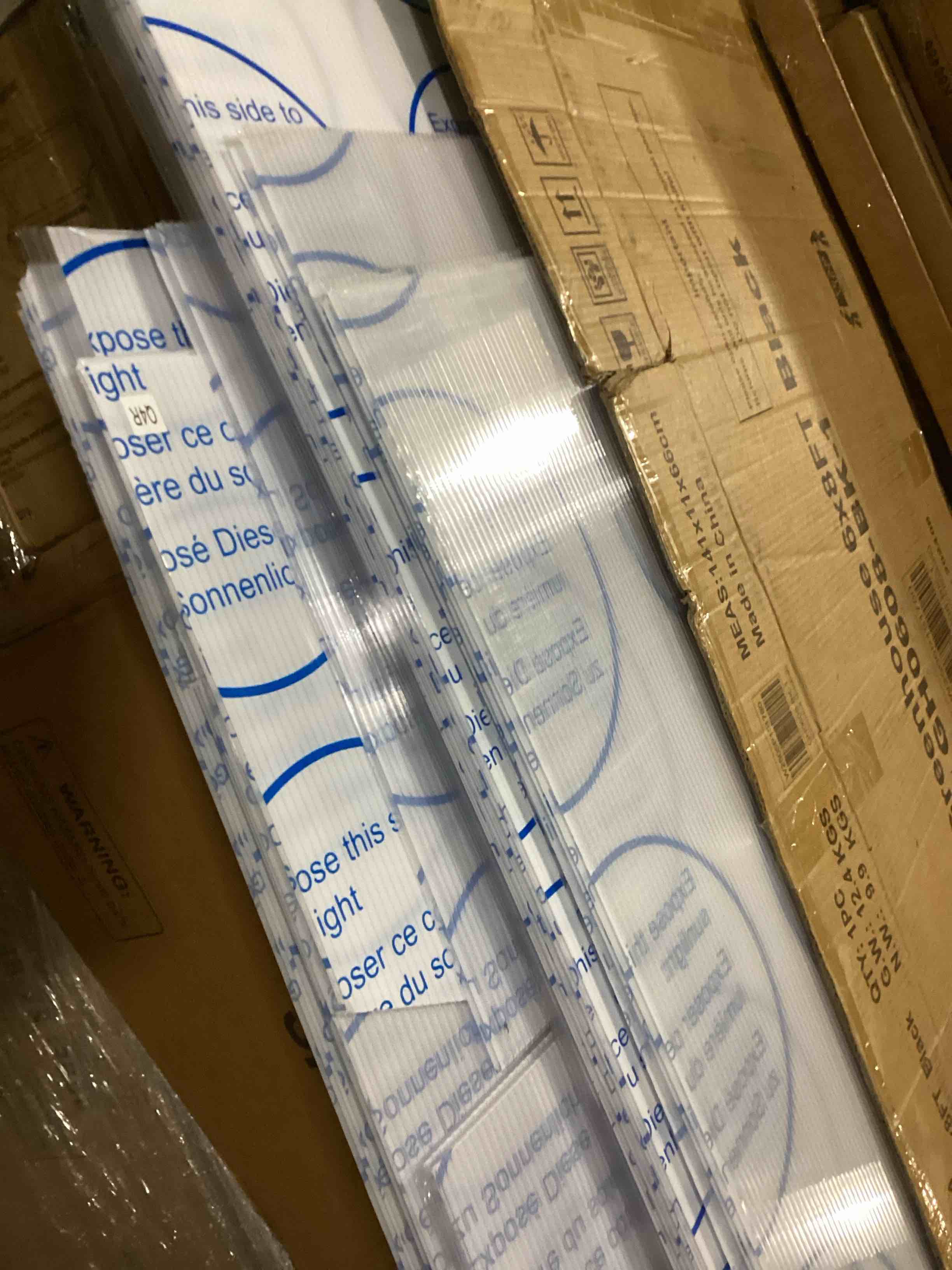 https://s3.amazonaws.com/lotting-images-prod/bidfta/ORG6844705_1738239324368.jpeg