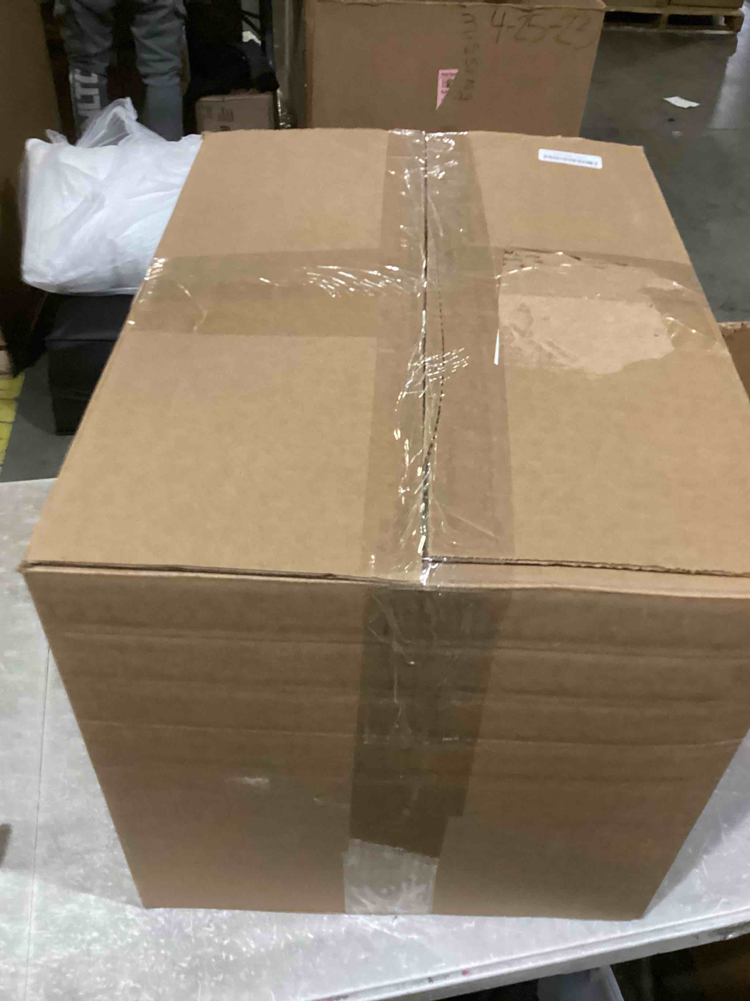 https://s3.amazonaws.com/lotting-images-prod/bidfta/ORG6844828_1738329864775.jpeg
