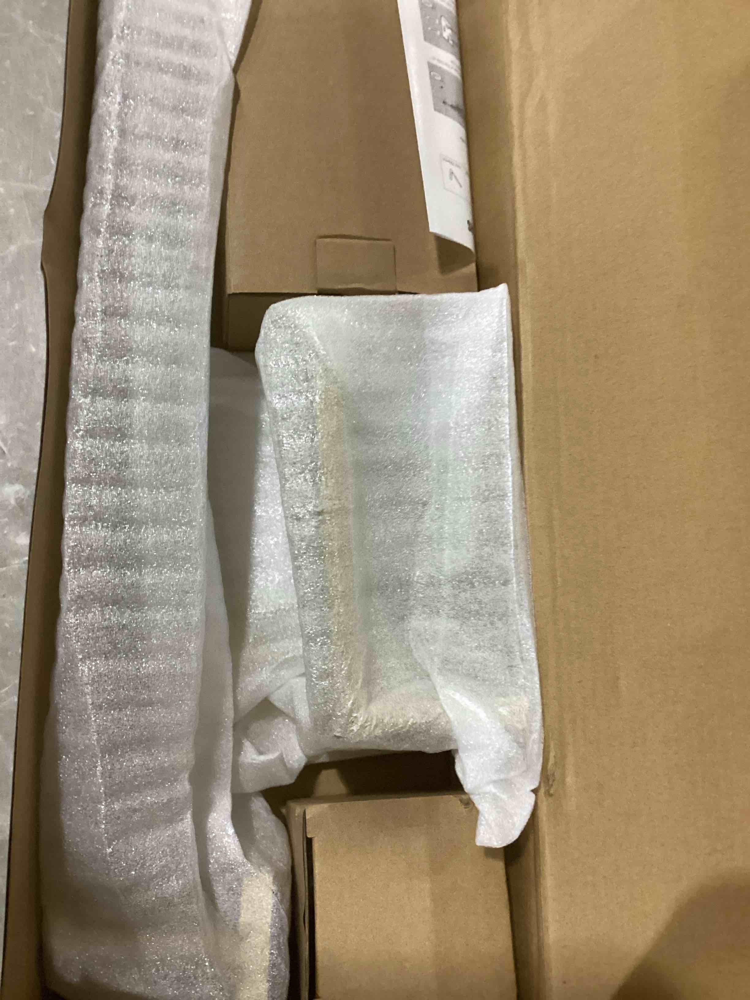 https://s3.amazonaws.com/lotting-images-prod/bidfta/ORG6844895_1738342280418.jpeg