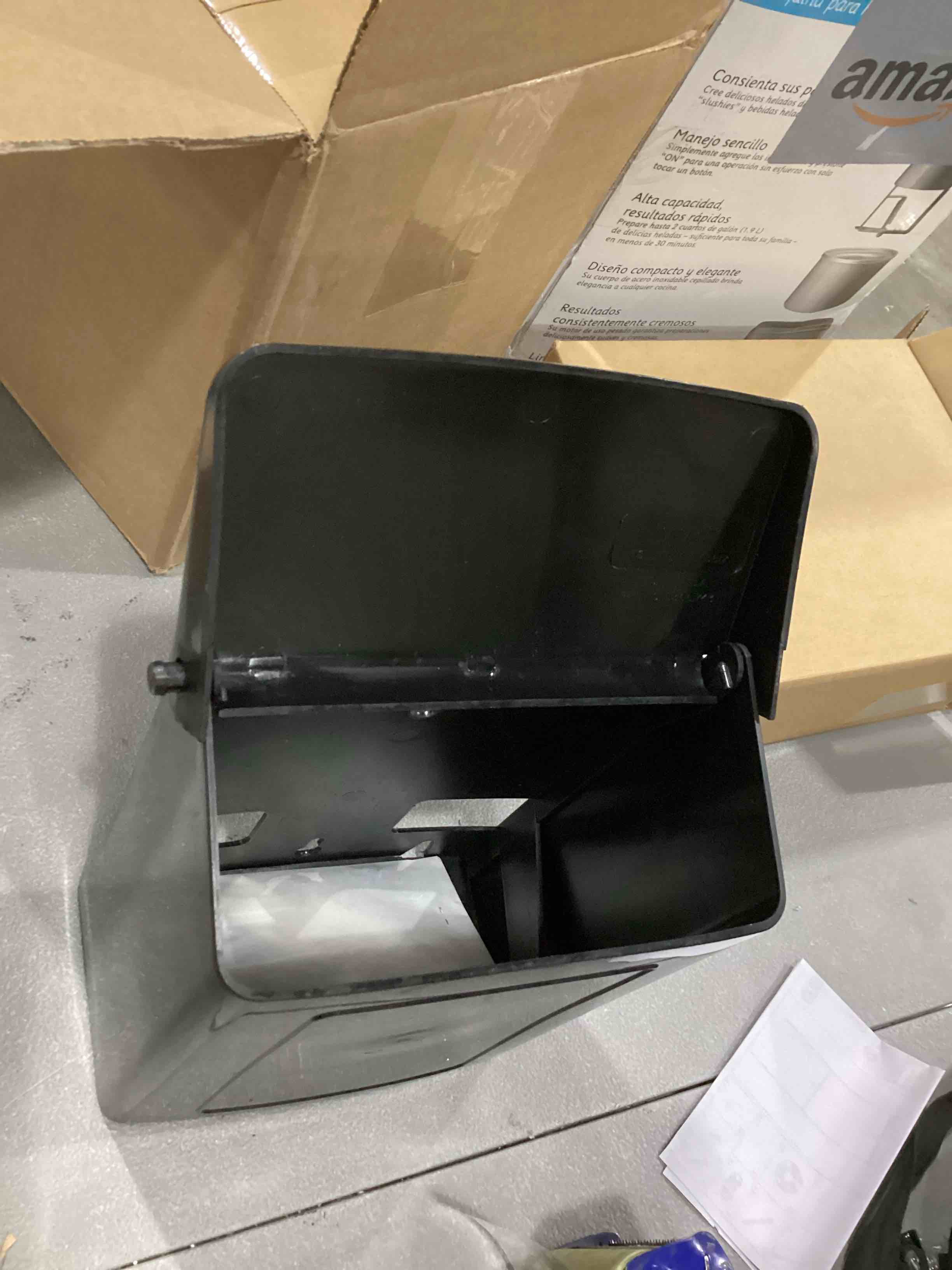 https://s3.amazonaws.com/lotting-images-prod/bidfta/ORG6846010_1735577788634.jpeg