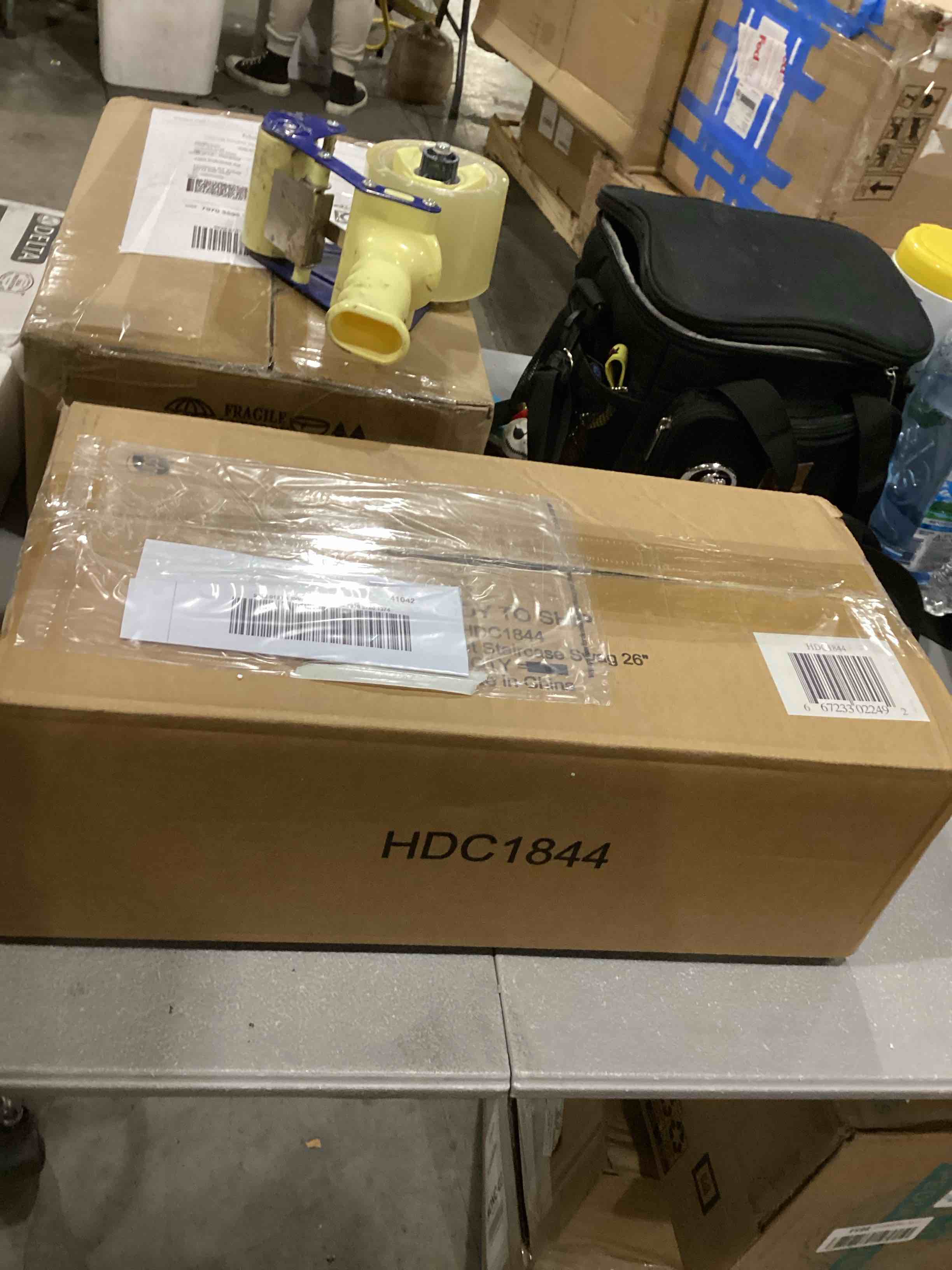 https://s3.amazonaws.com/lotting-images-prod/bidfta/ORG6846210_1735822534538.jpeg