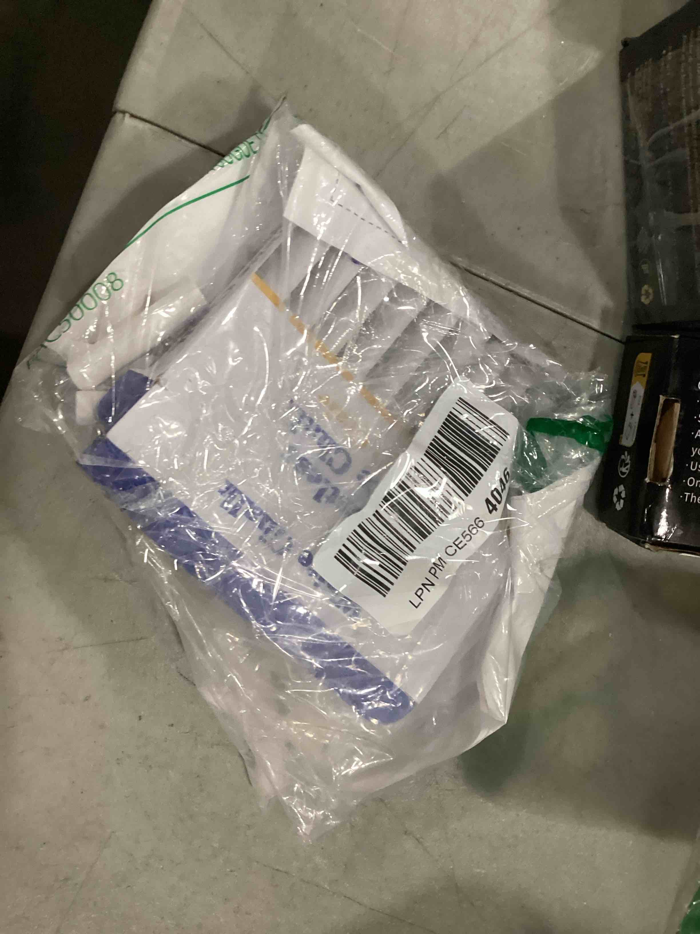 https://s3.amazonaws.com/lotting-images-prod/bidfta/ORG6846799_1734367075179.jpeg