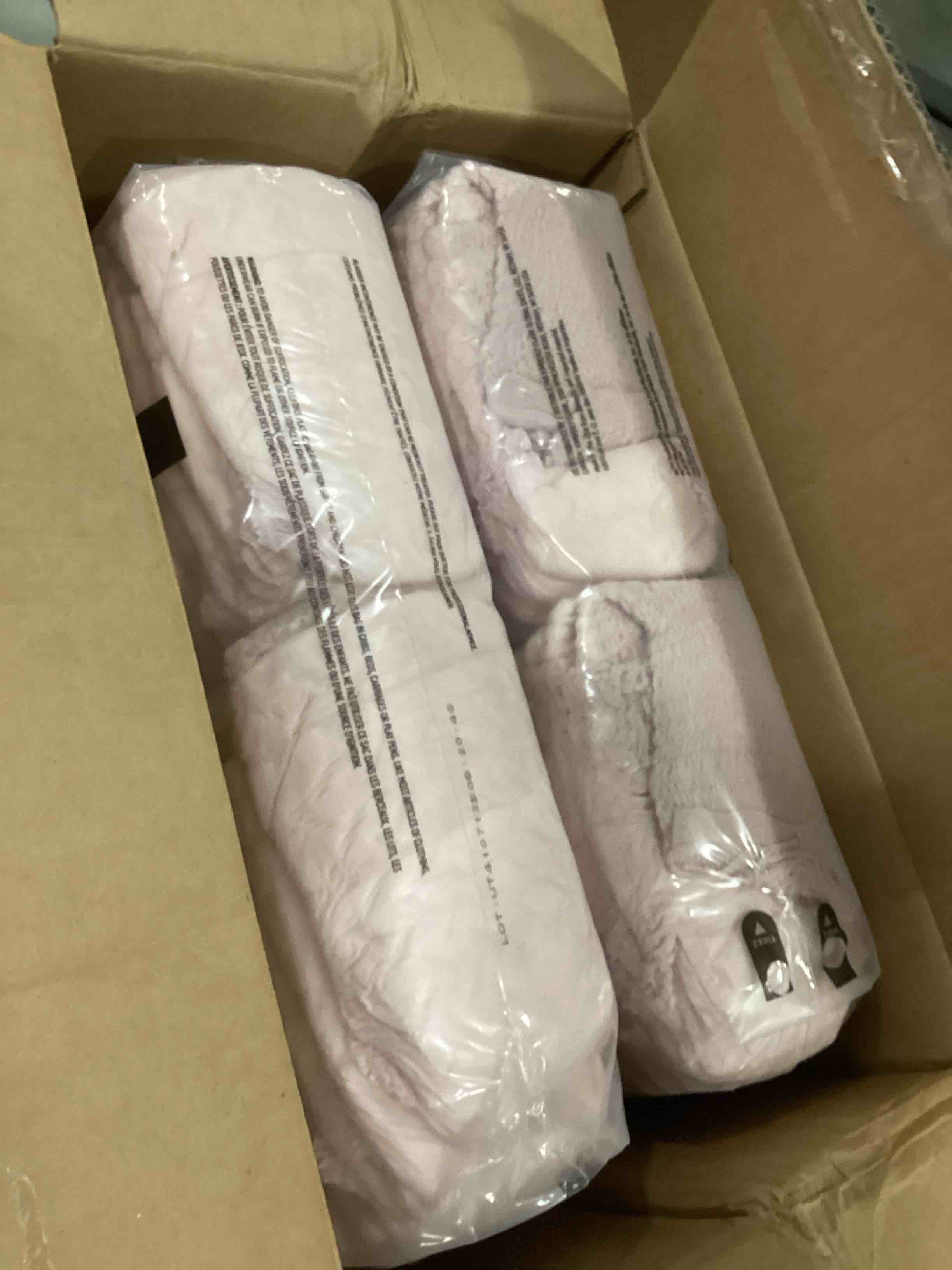 https://s3.amazonaws.com/lotting-images-prod/bidfta/ORG6847006_1734447076853.jpeg