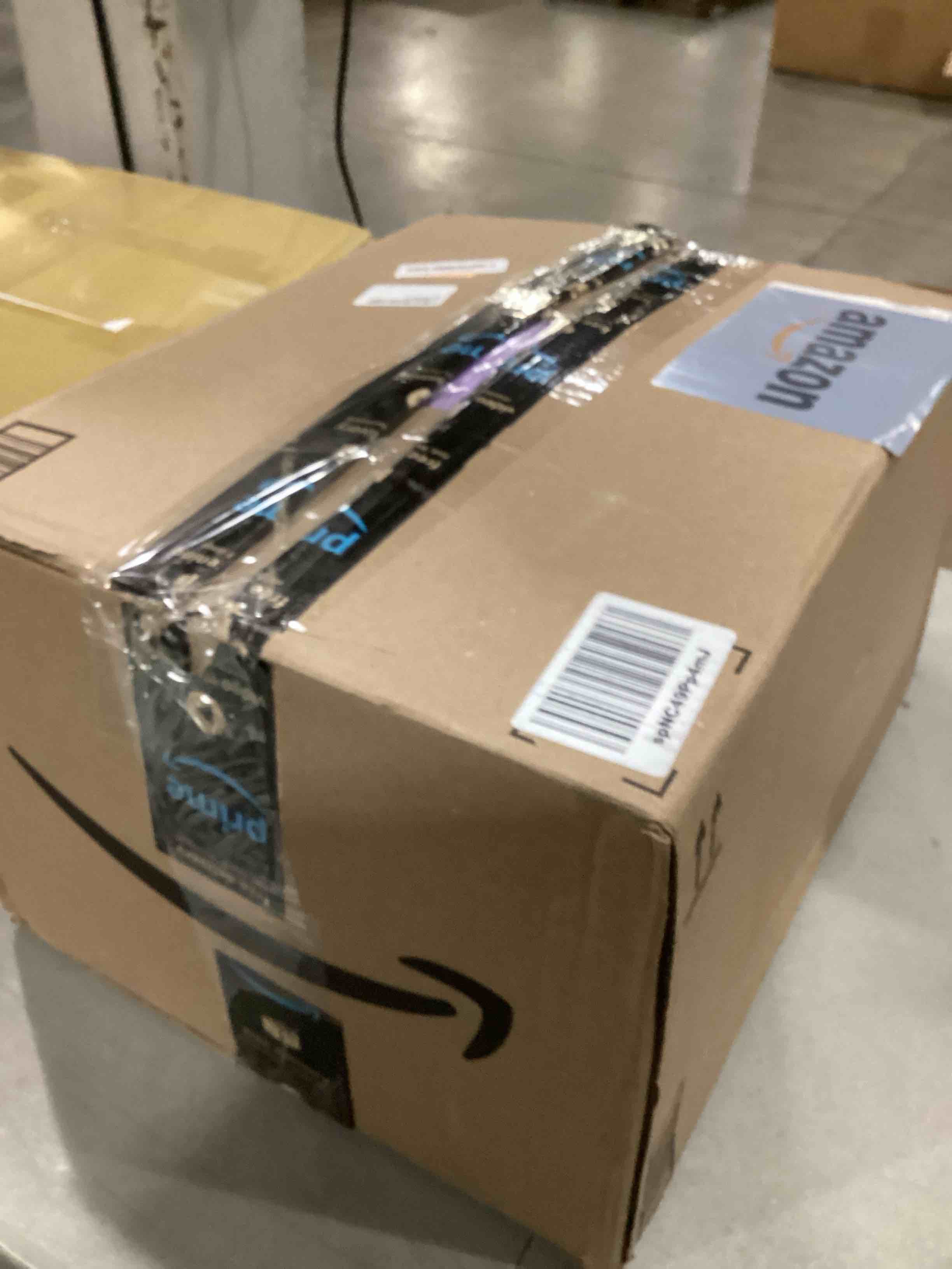 https://s3.amazonaws.com/lotting-images-prod/bidfta/ORG6847034_1734453587909.jpeg