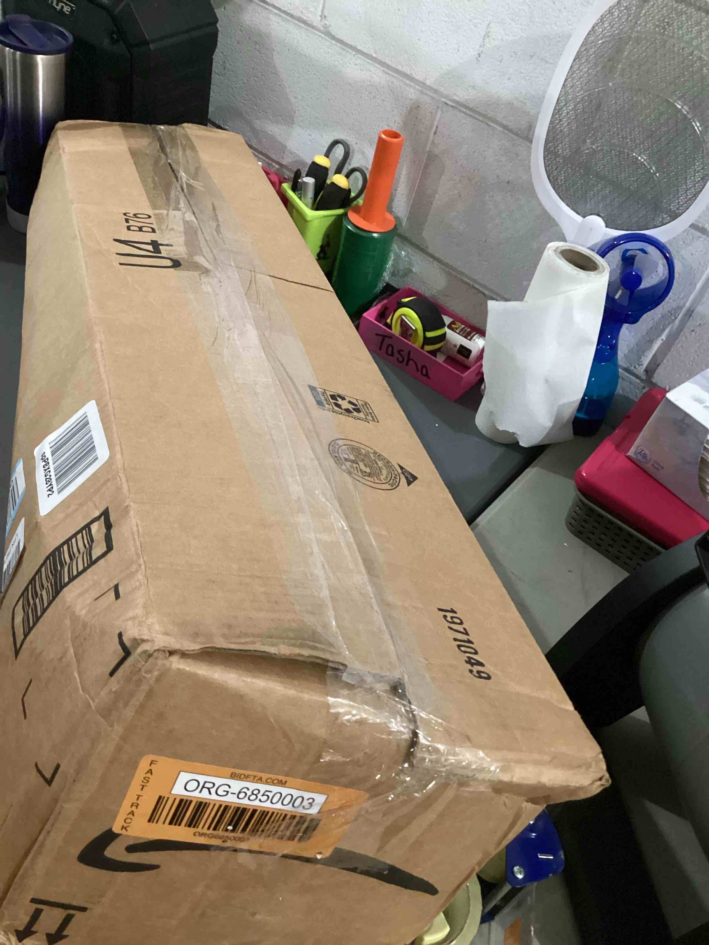 https://s3.amazonaws.com/lotting-images-prod/bidfta/ORG6850003_1730899481450.jpeg