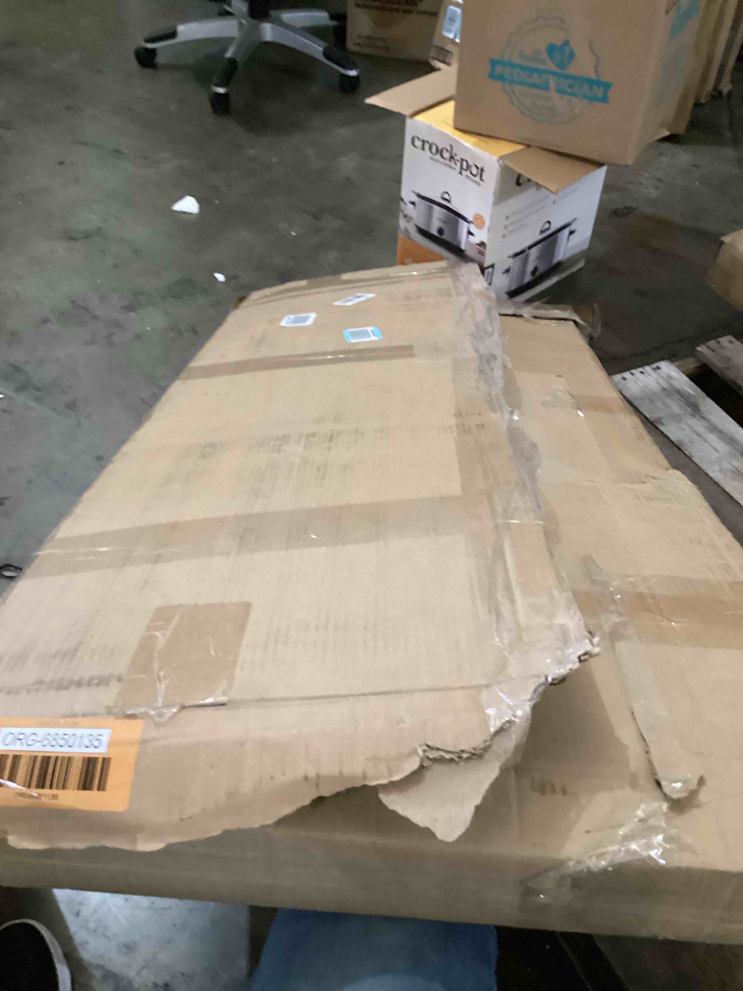 https://s3.amazonaws.com/lotting-images-prod/bidfta/ORG6850135_1731004946902.jpeg