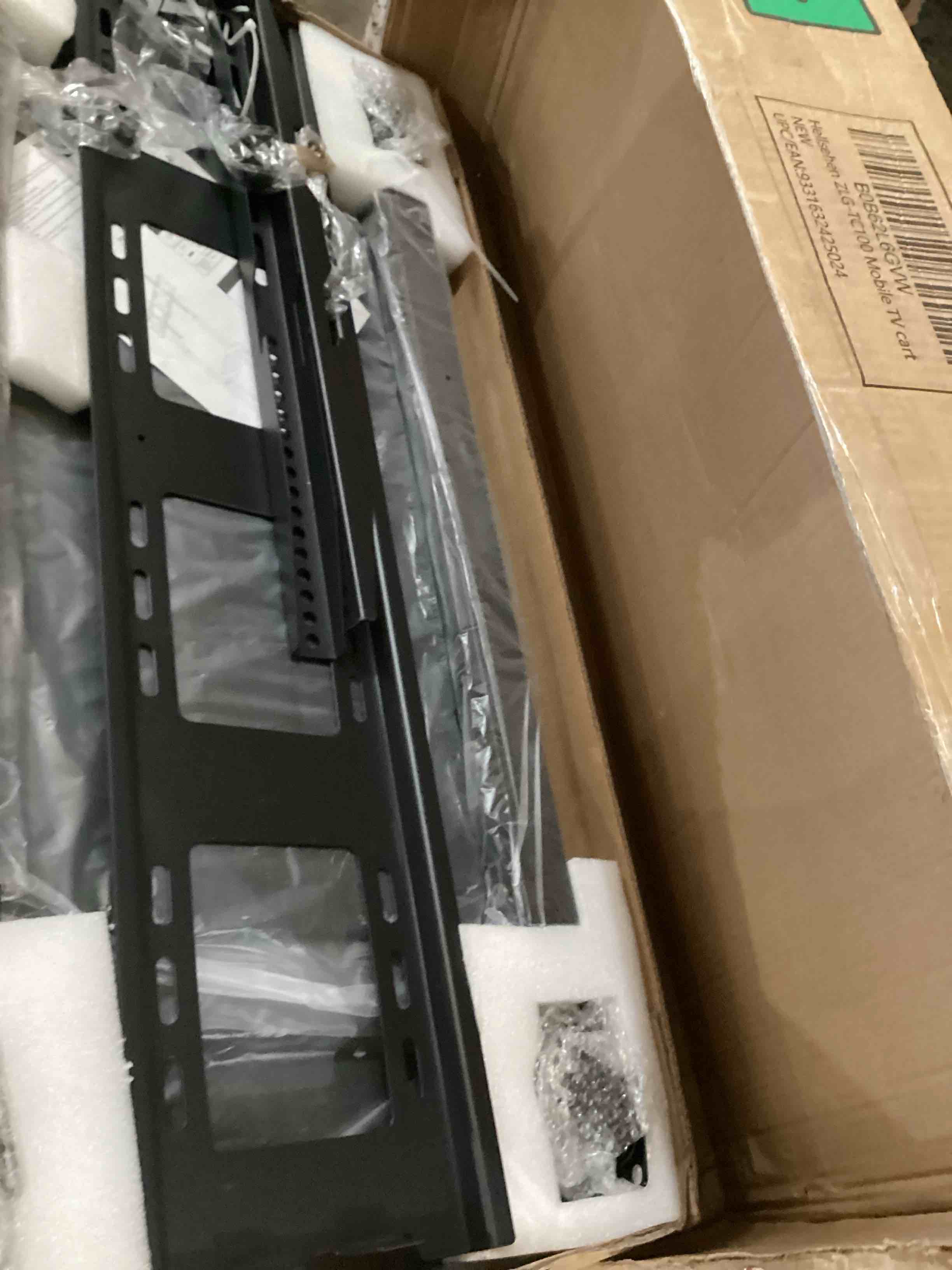 https://s3.amazonaws.com/lotting-images-prod/bidfta/ORG6850145_1731004596646.jpeg