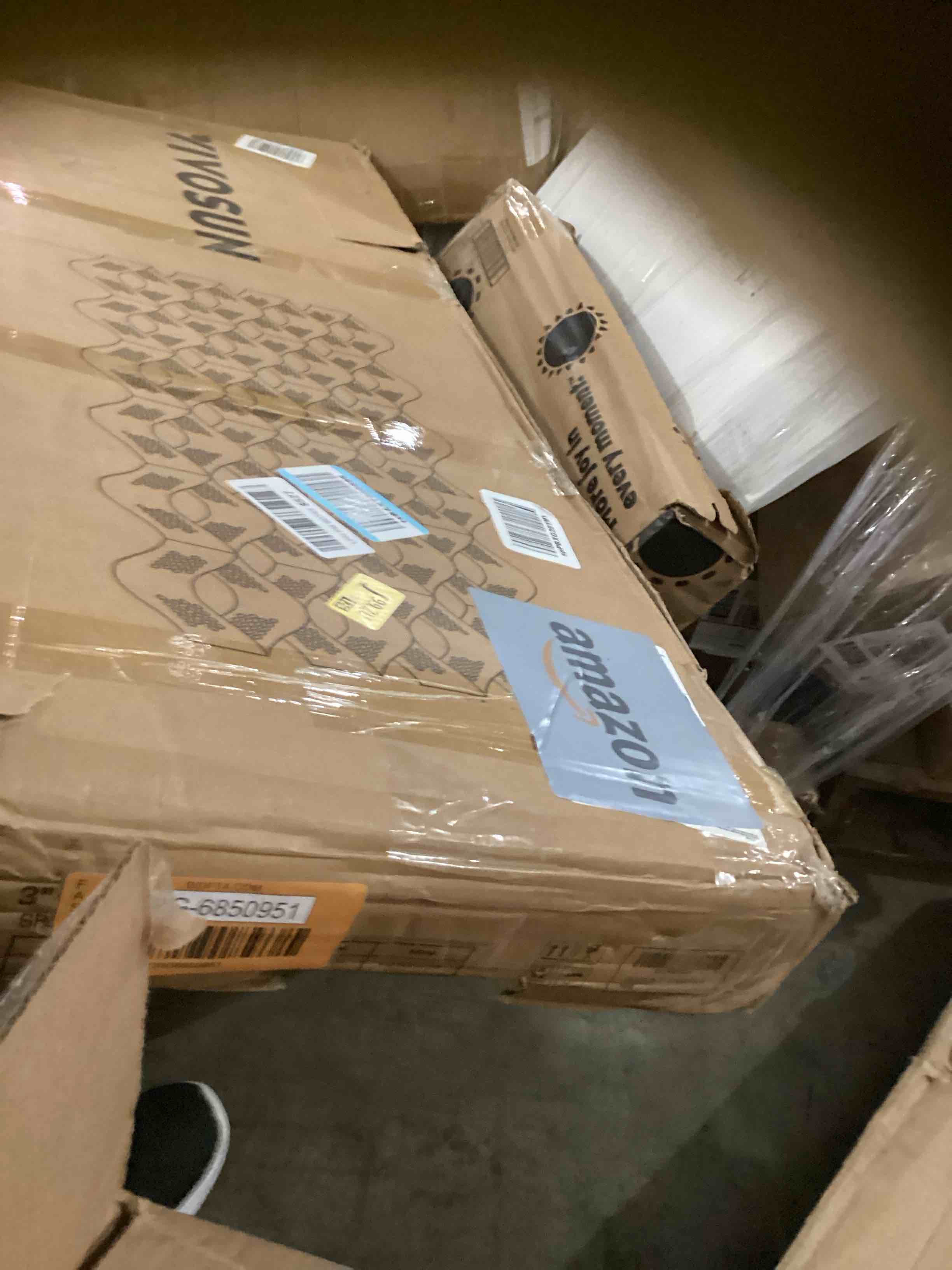 https://s3.amazonaws.com/lotting-images-prod/bidfta/ORG6850951_1730837881377.jpeg