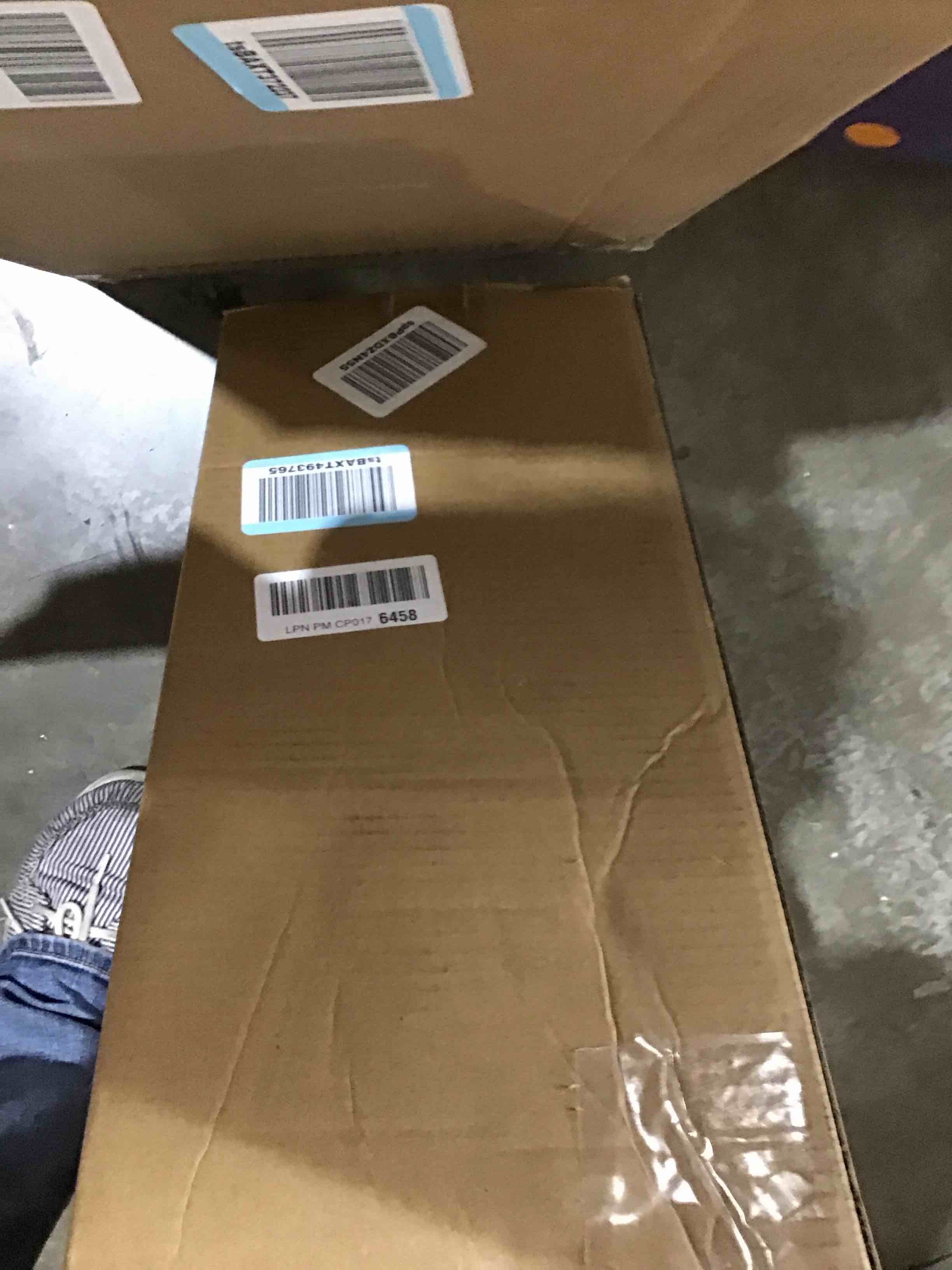 https://s3.amazonaws.com/lotting-images-prod/bidfta/ORG6856147_1727444083135.jpeg