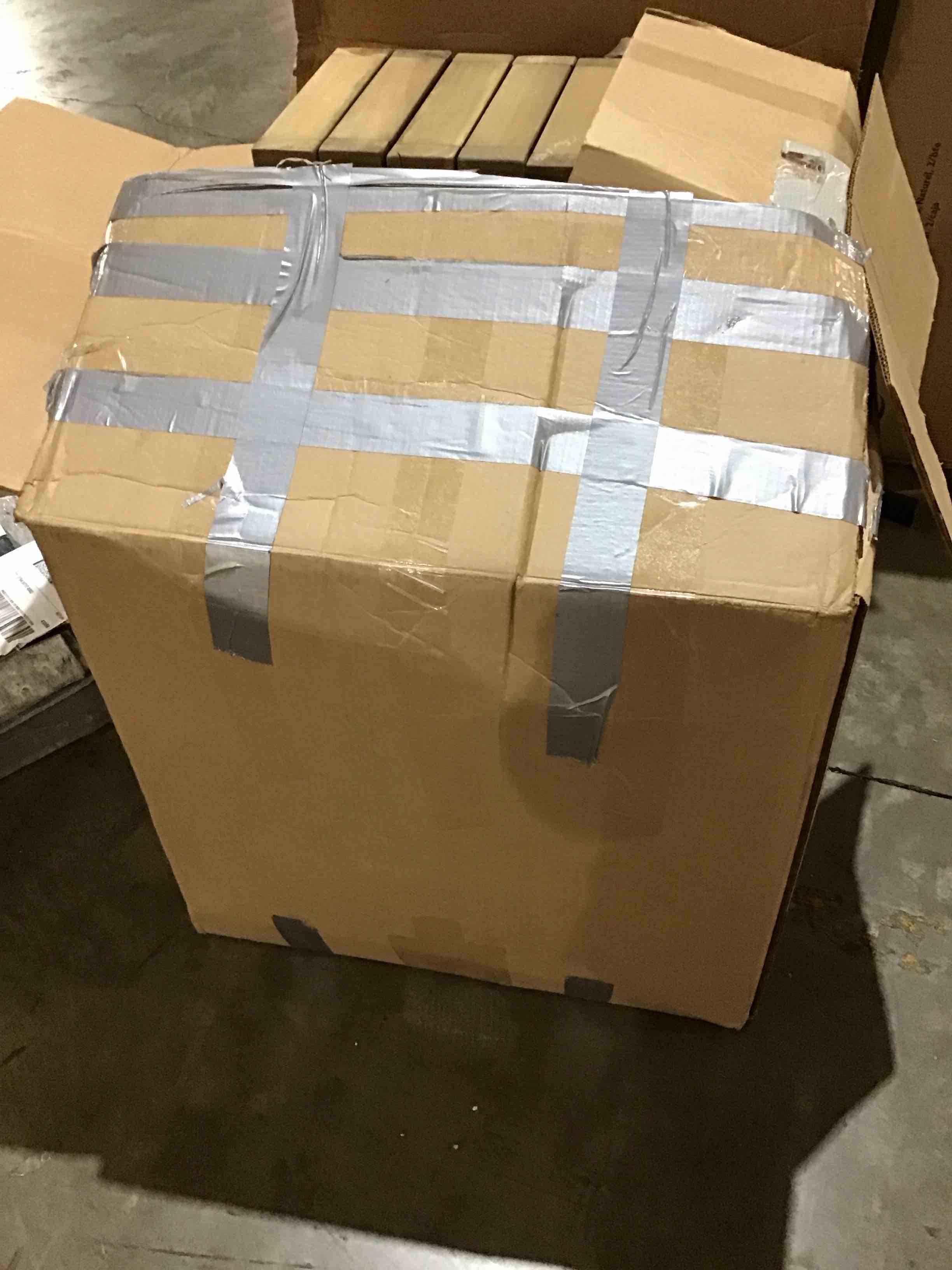 https://s3.amazonaws.com/lotting-images-prod/bidfta/ORG6856212_1727784750663.jpeg