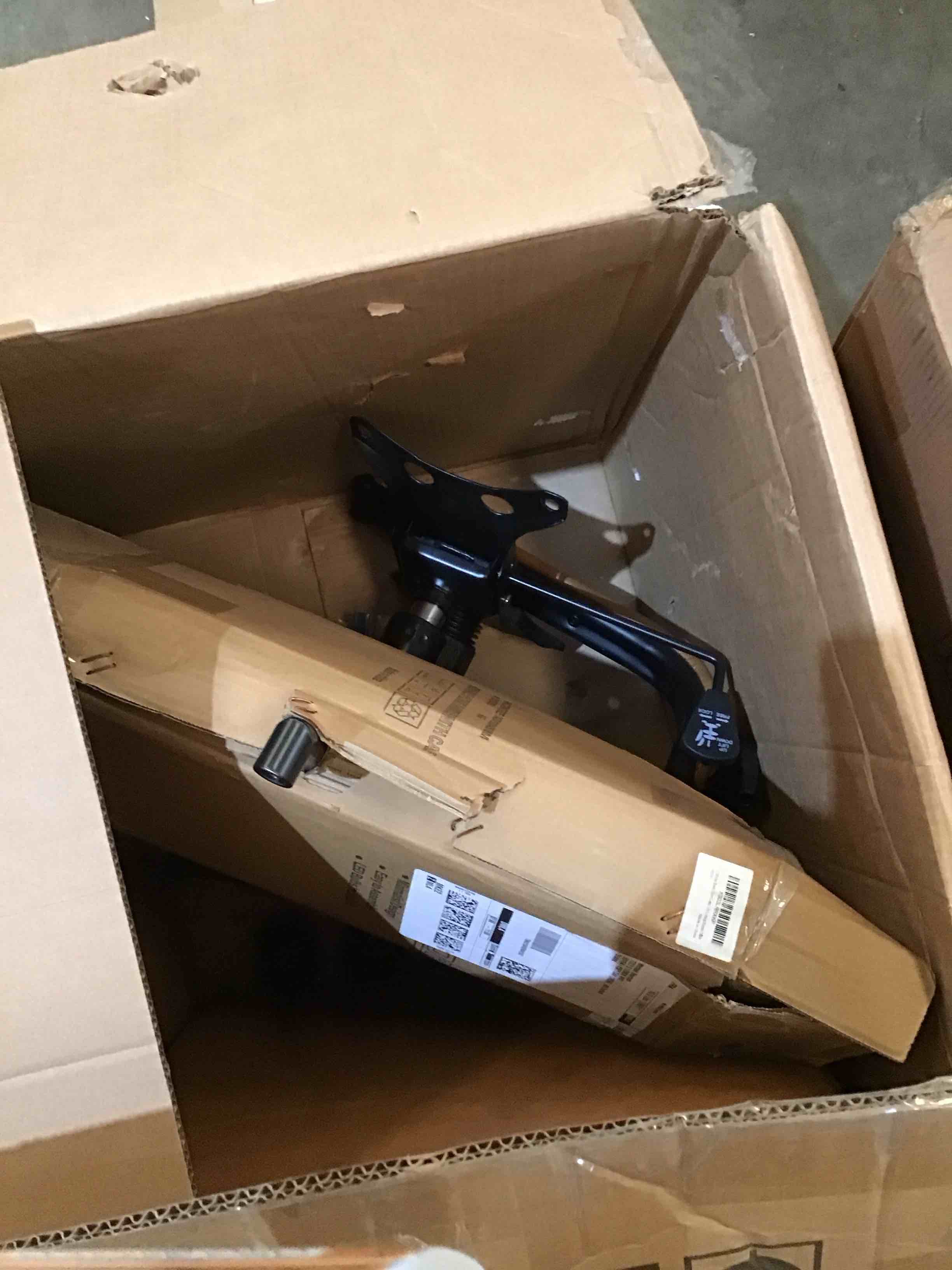 https://s3.amazonaws.com/lotting-images-prod/bidfta/ORG6856505_1727887875233.jpeg