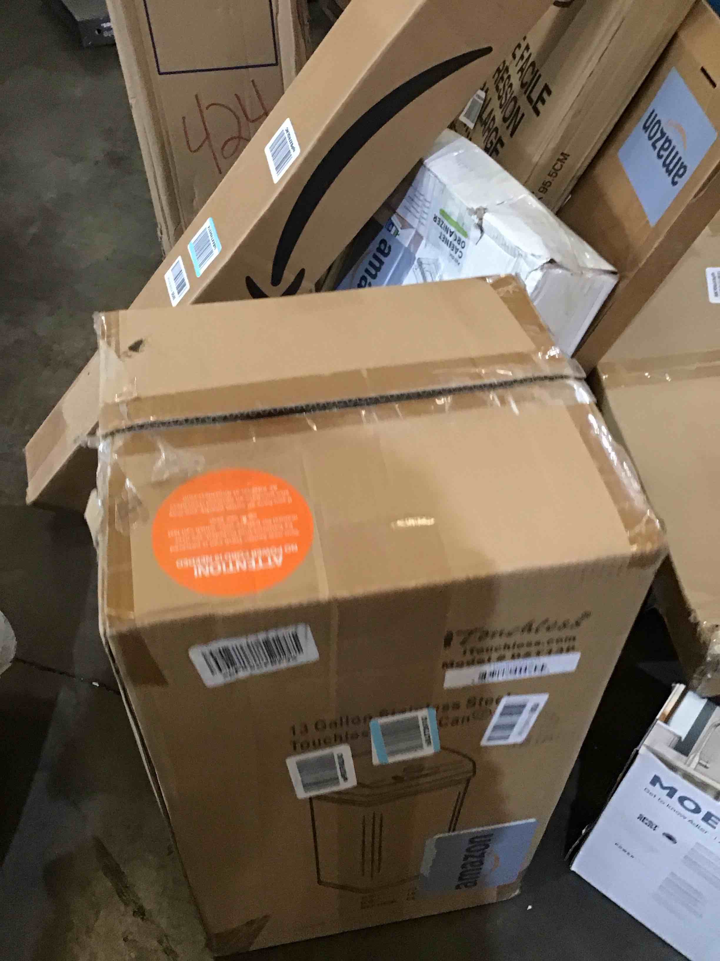 https://s3.amazonaws.com/lotting-images-prod/bidfta/ORG6856597_1727975378373.jpeg