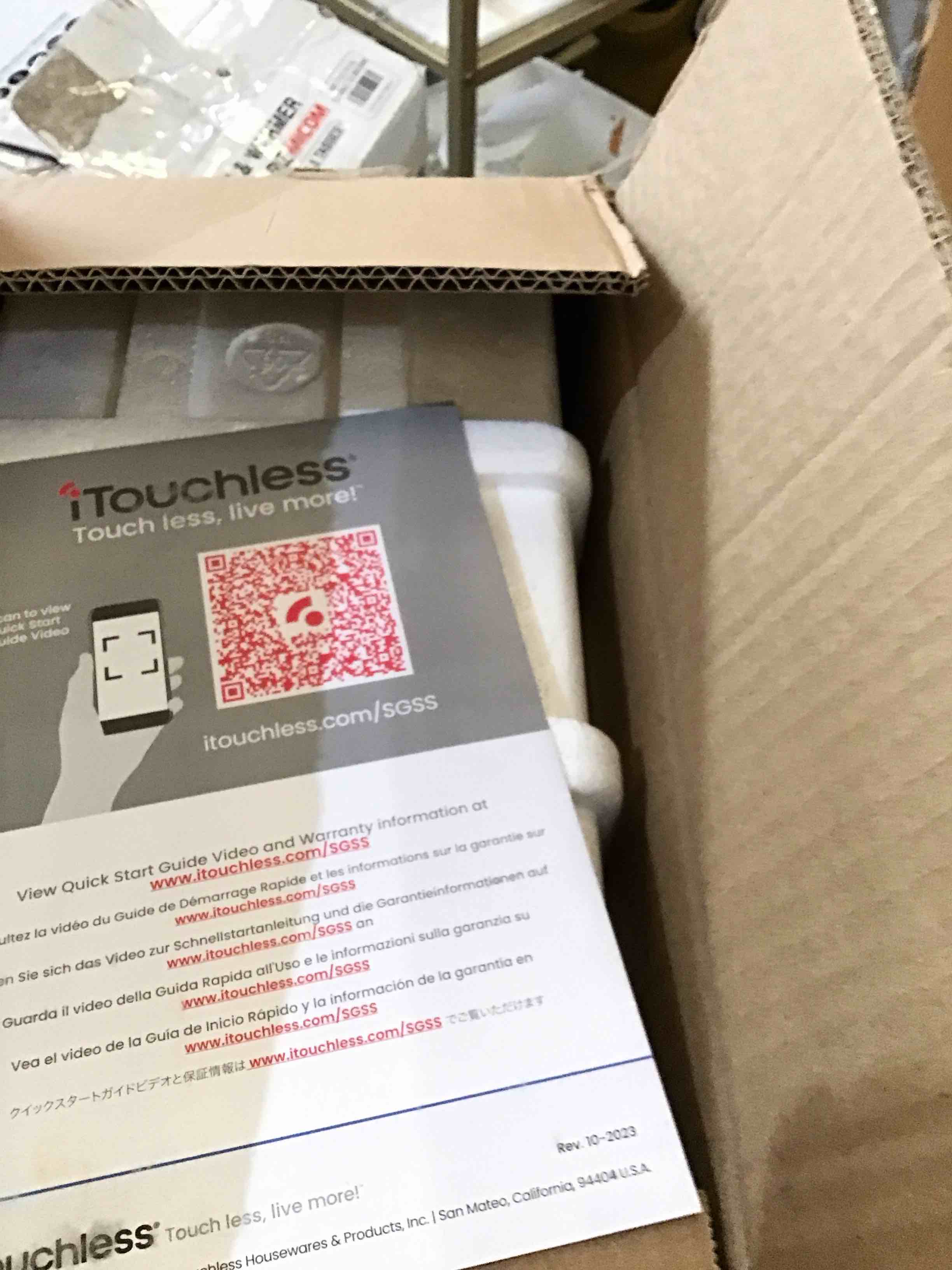 https://s3.amazonaws.com/lotting-images-prod/bidfta/ORG6856611_1727976414057.jpeg