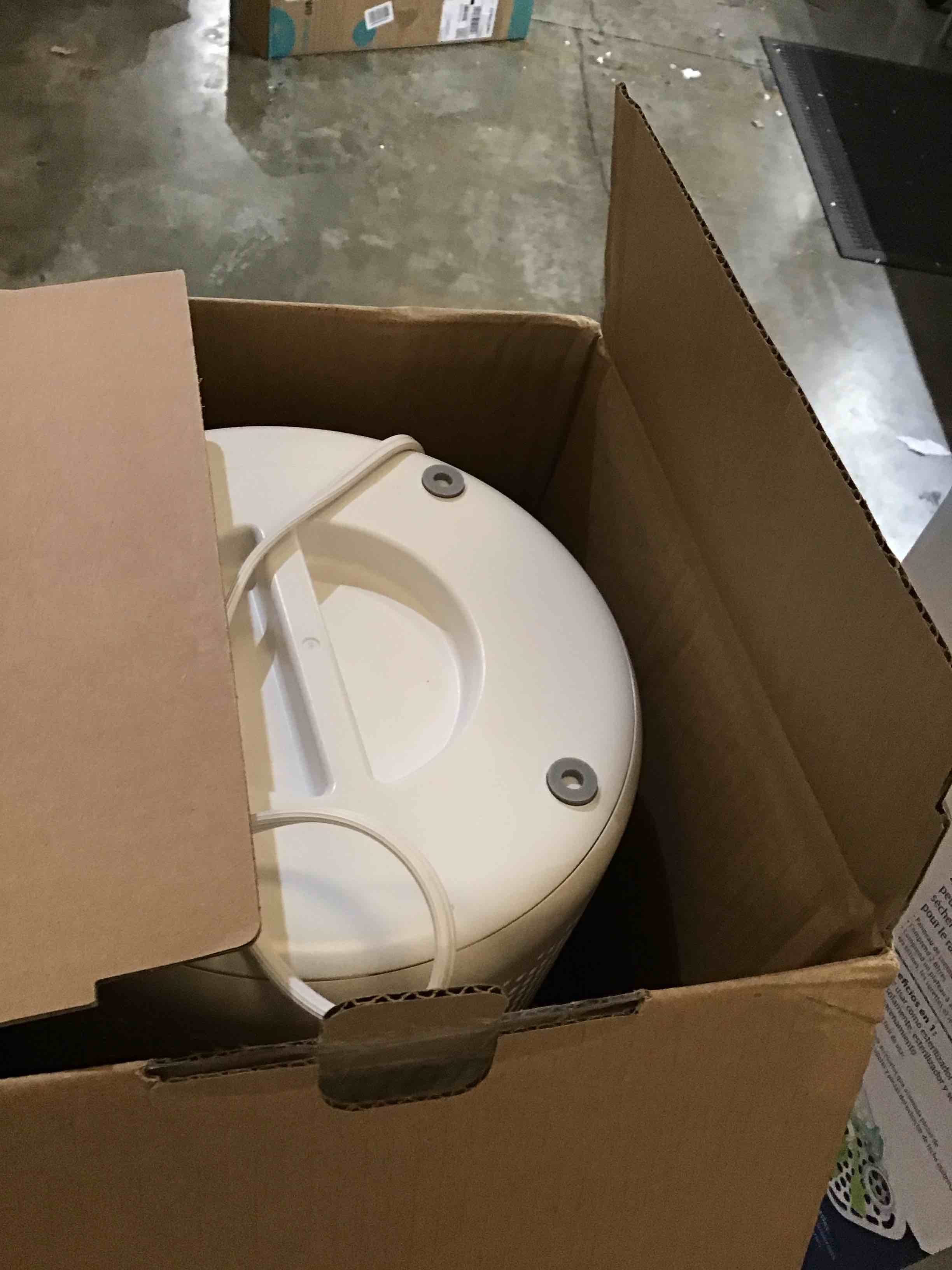 https://s3.amazonaws.com/lotting-images-prod/bidfta/ORG6856622_1727976606971.jpeg